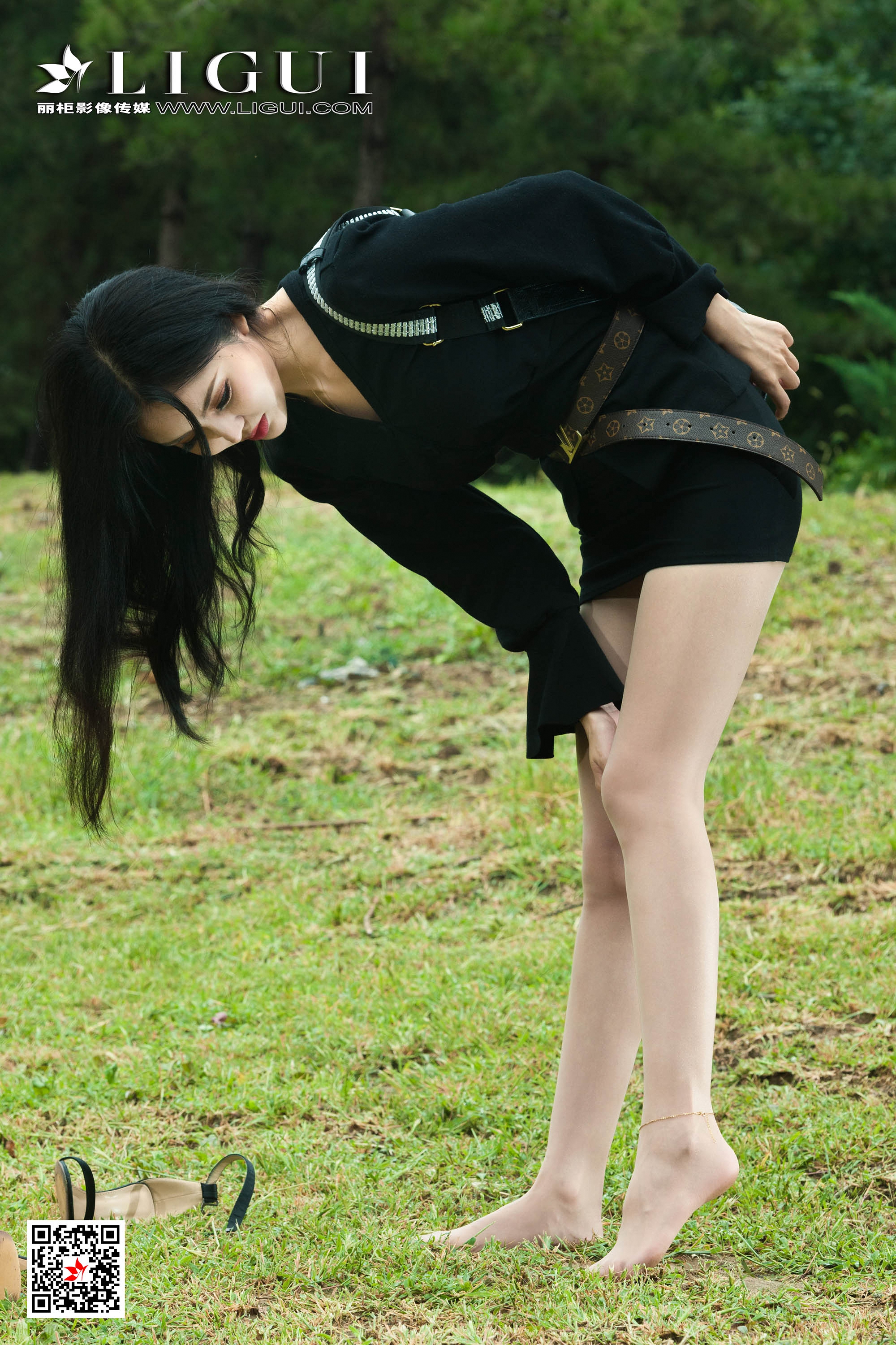 pretty lady dirty feet 162