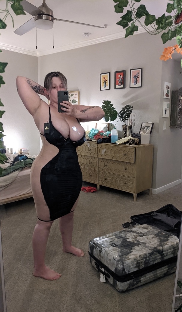 Thick fuckmeat  pawg bitch