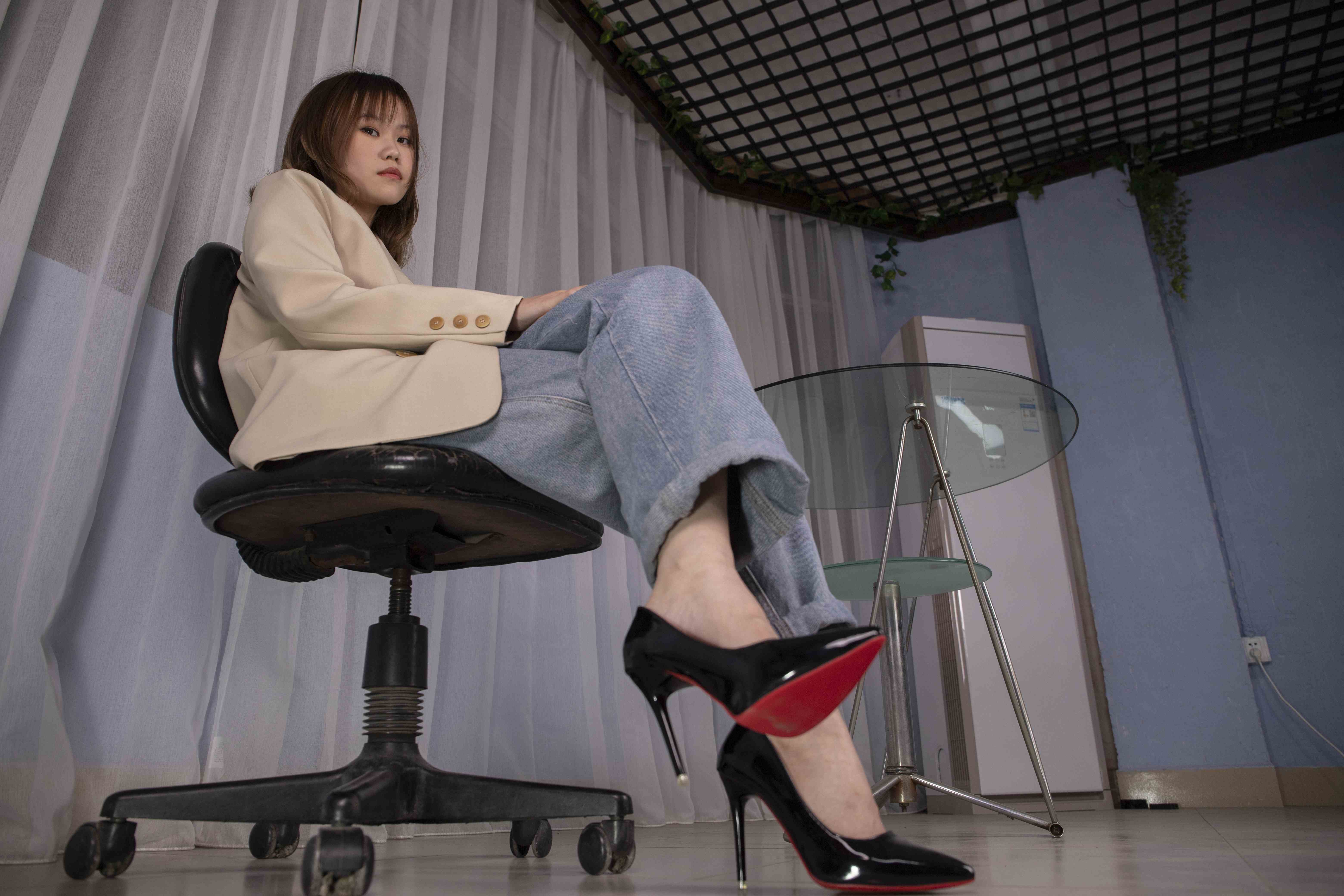 China Beauty Legs and feet 1566