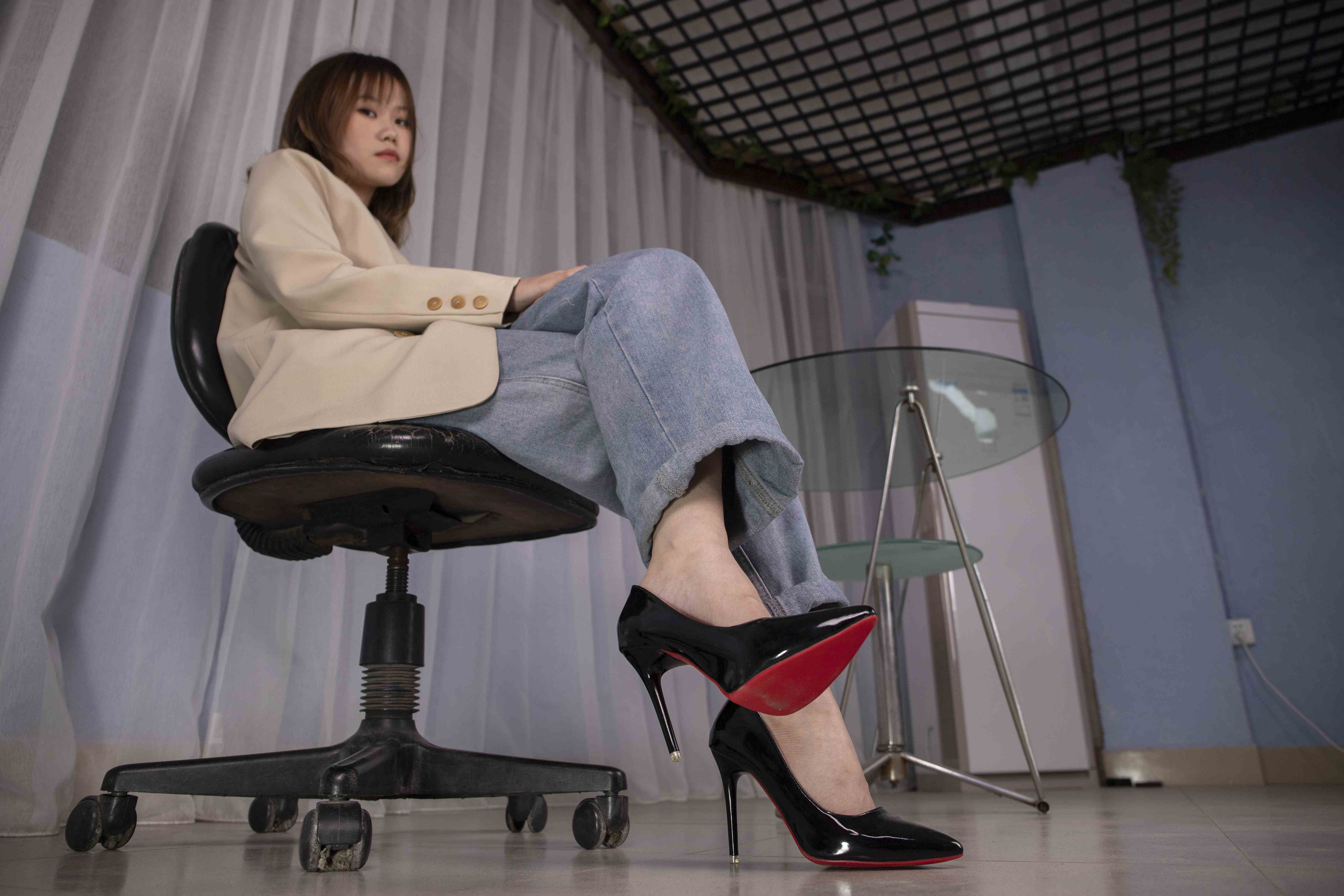 China Beauty Legs and feet 1566