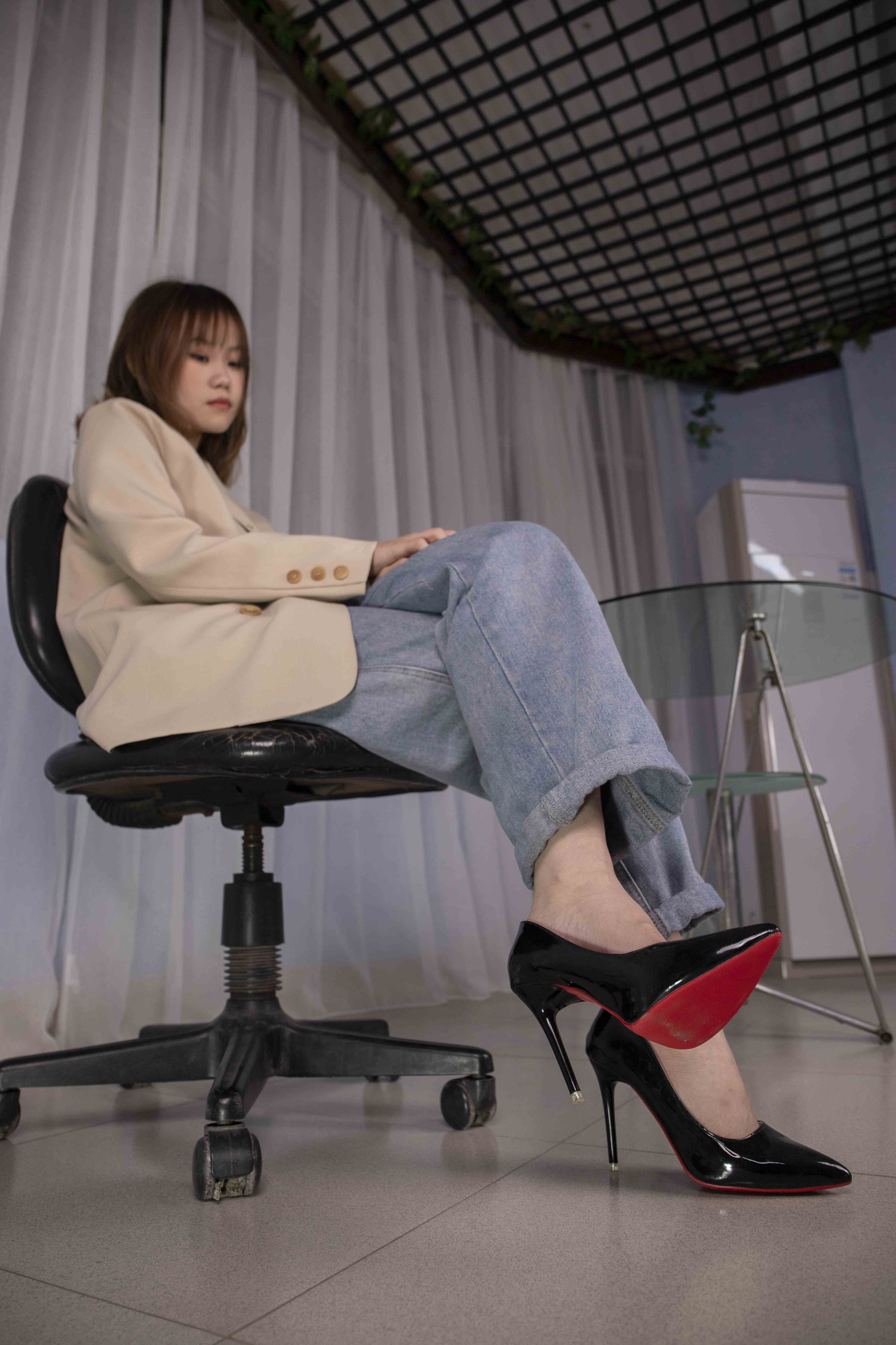 China Beauty Legs and feet 1566