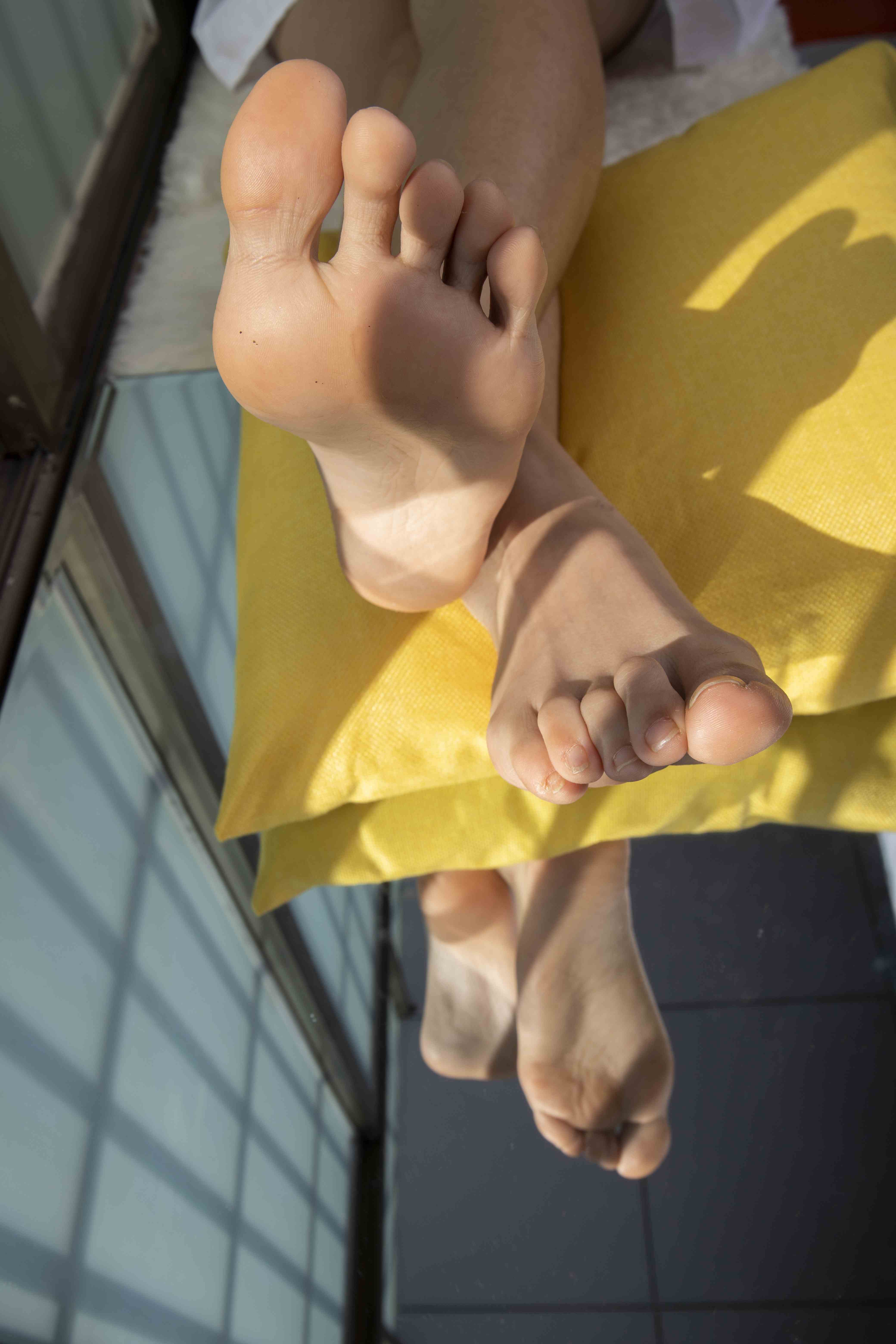 China Beauty Legs and feet 1568