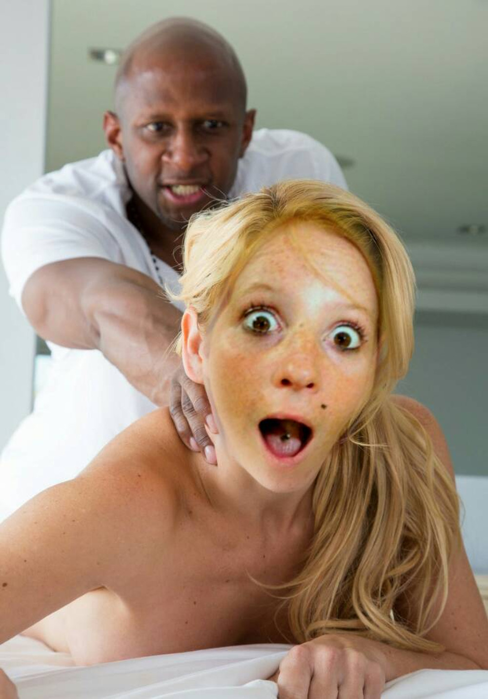 Alyssa Hart and dark-skinned guys