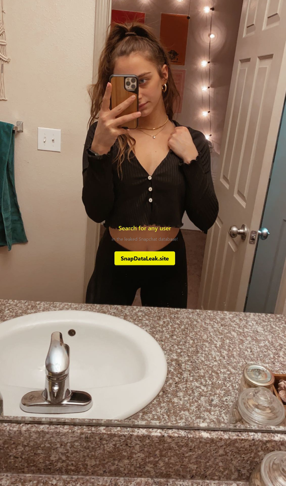 Stunning Girl (Leaked Snapchat)