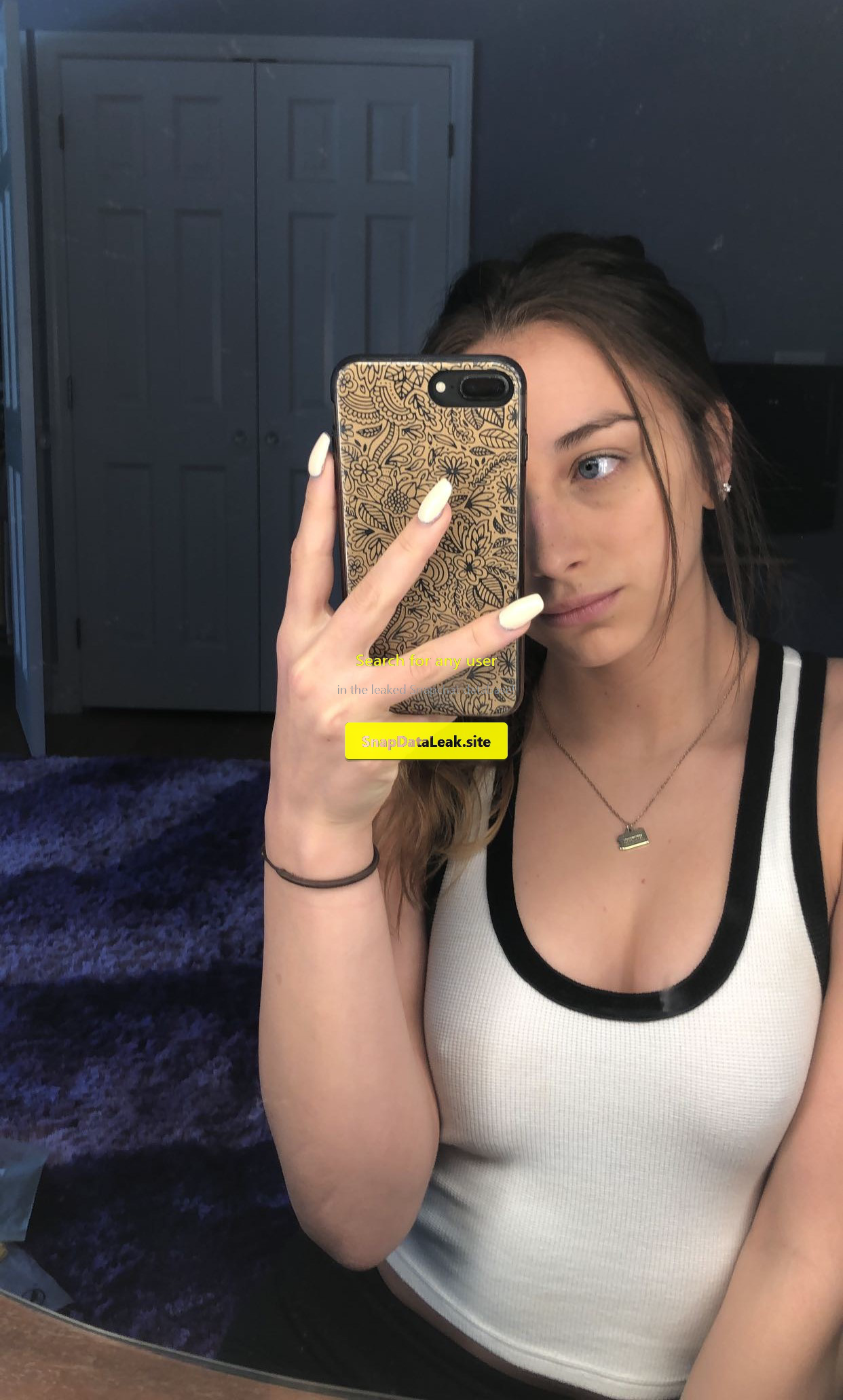 Stunning Girl (Leaked Snapchat)