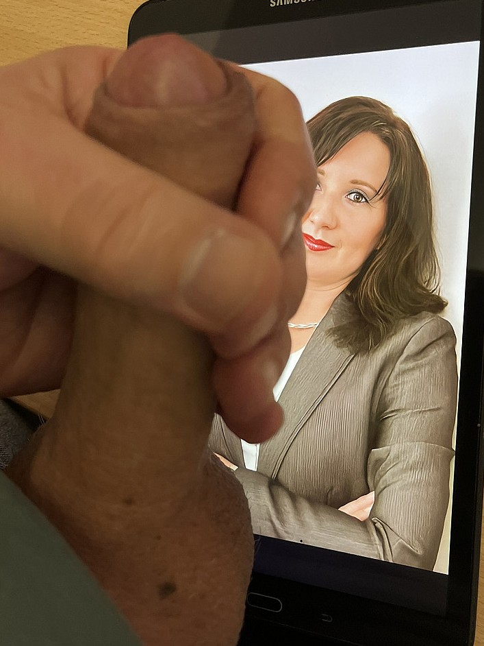 MILF Michaela the cumtribute queen