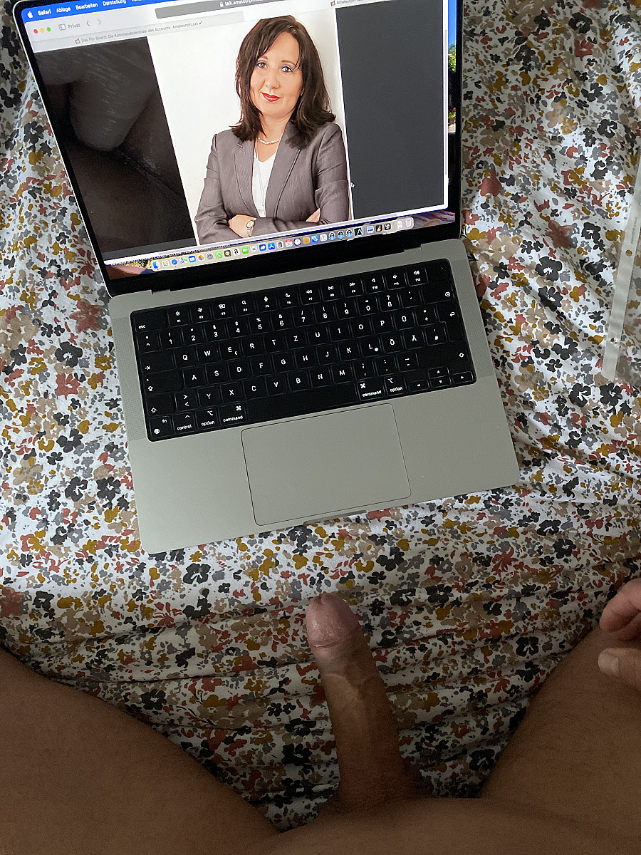 MILF Michaela the cumtribute queen