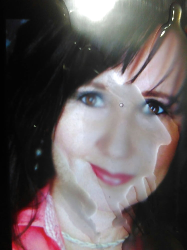 MILF Michaela the cumtribute queen