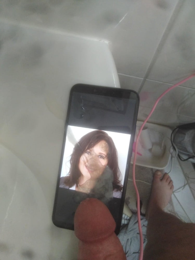 MILF Michaela the cumtribute queen