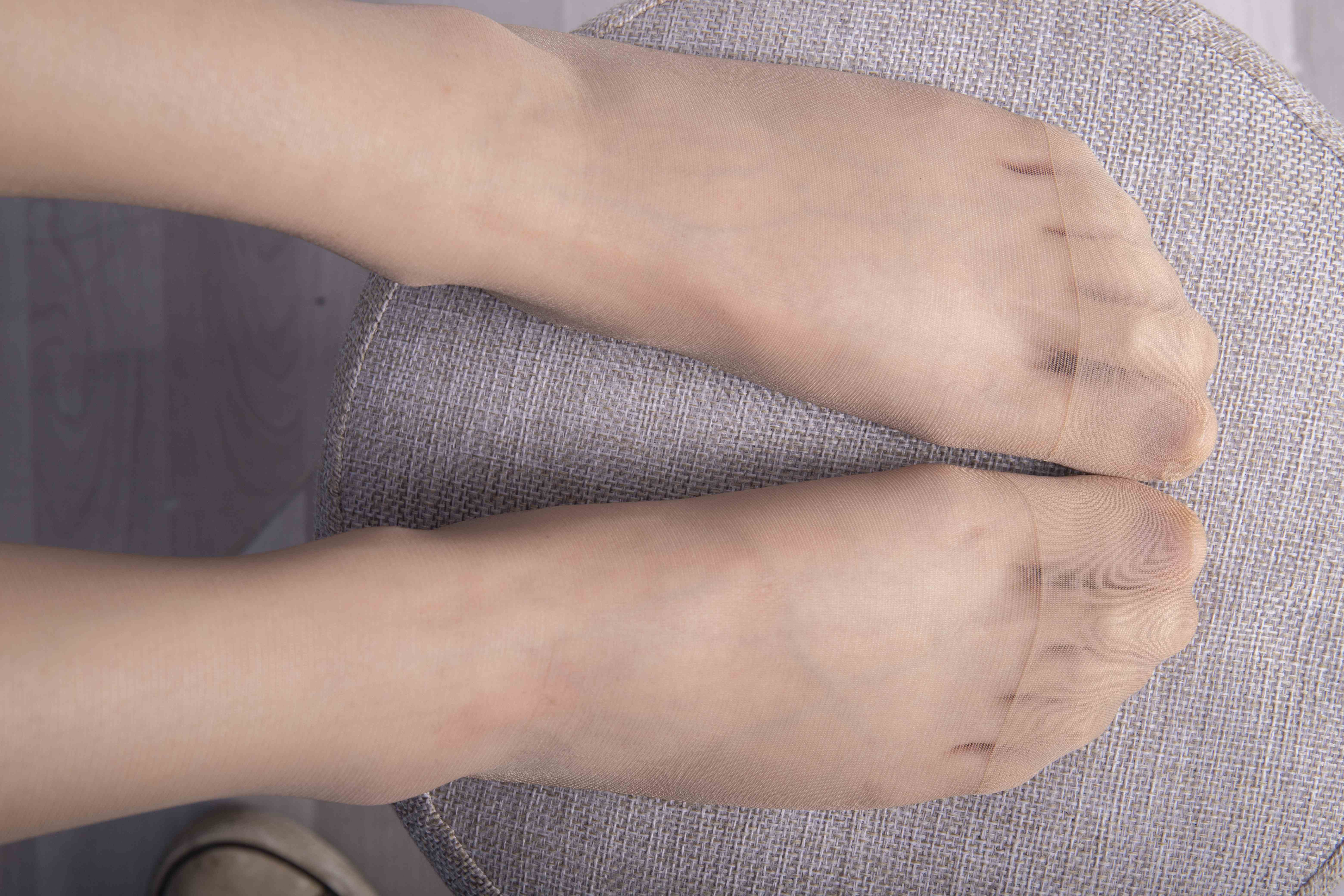 China Beauty Legs and feet 1571