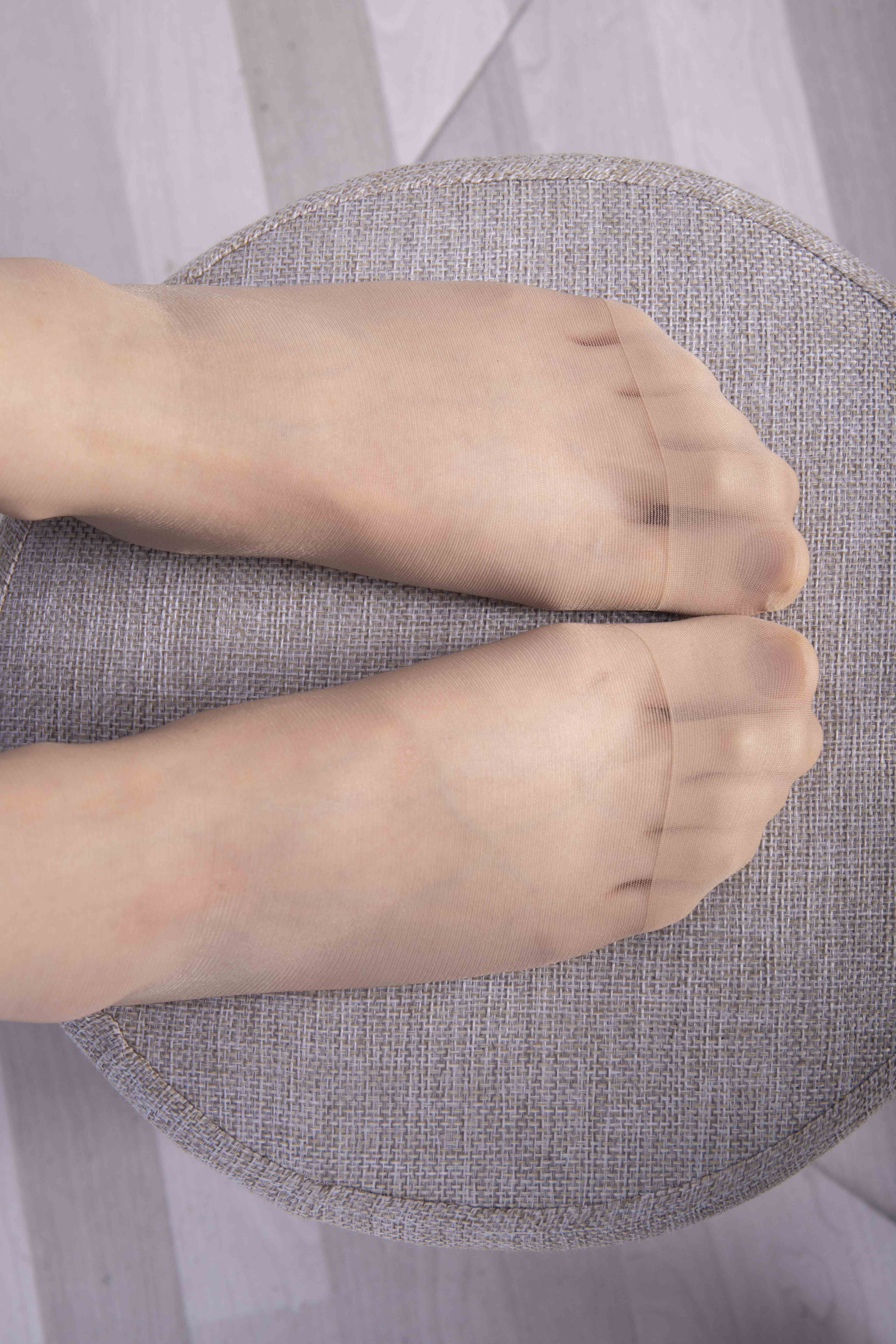 China Beauty Legs and feet 1571