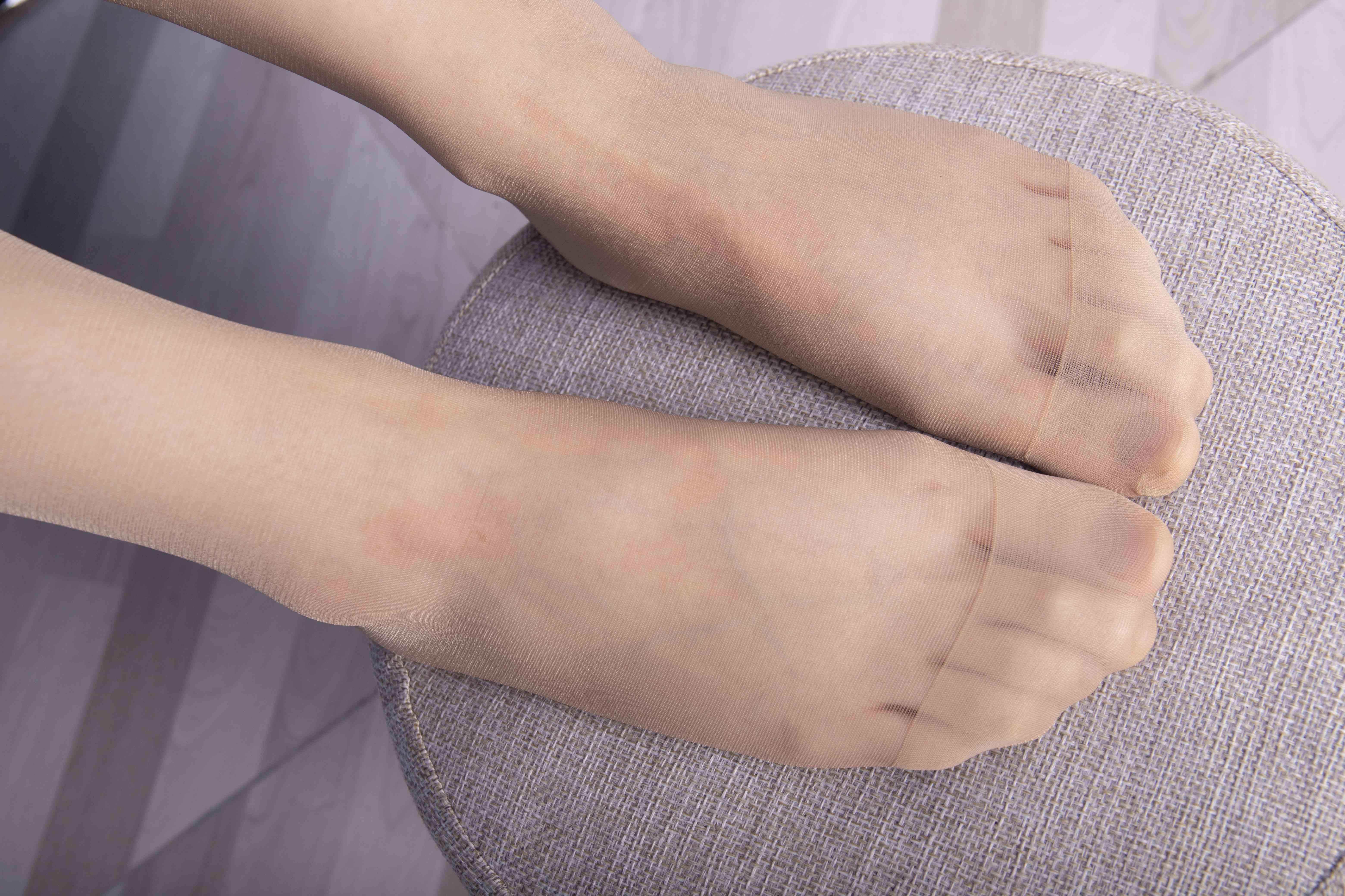 China Beauty Legs and feet 1571