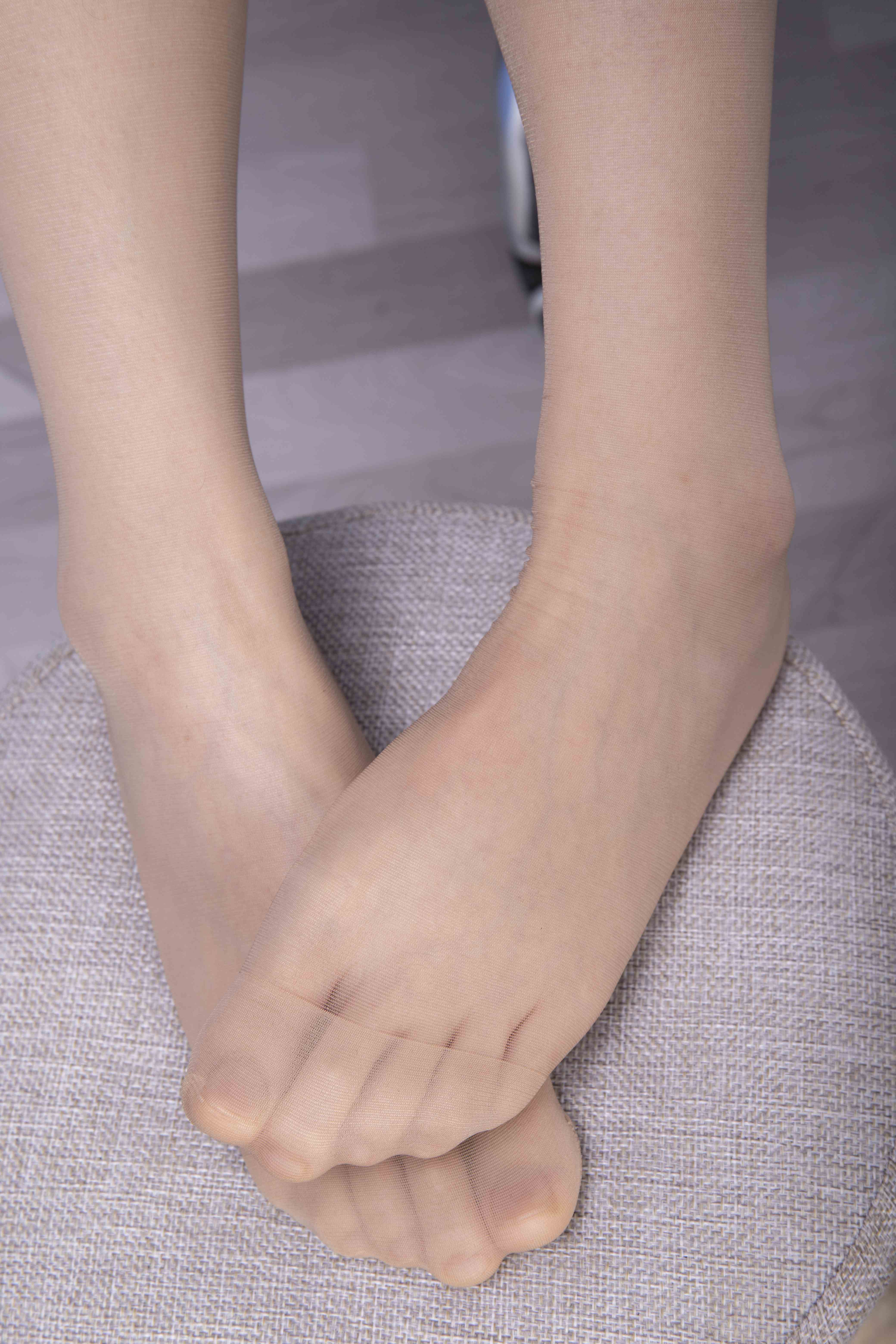 China Beauty Legs and feet 1571