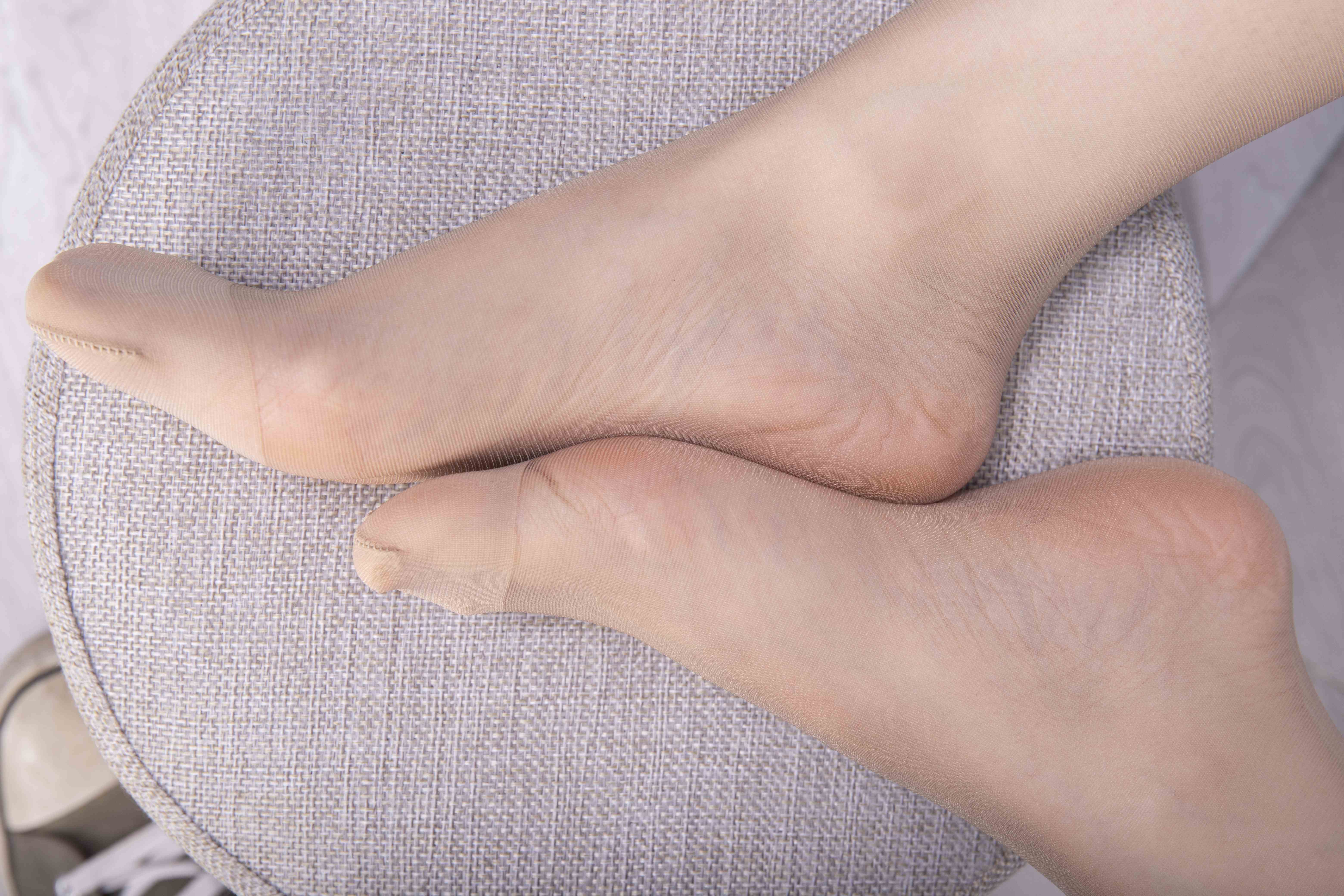 China Beauty Legs and feet 1571