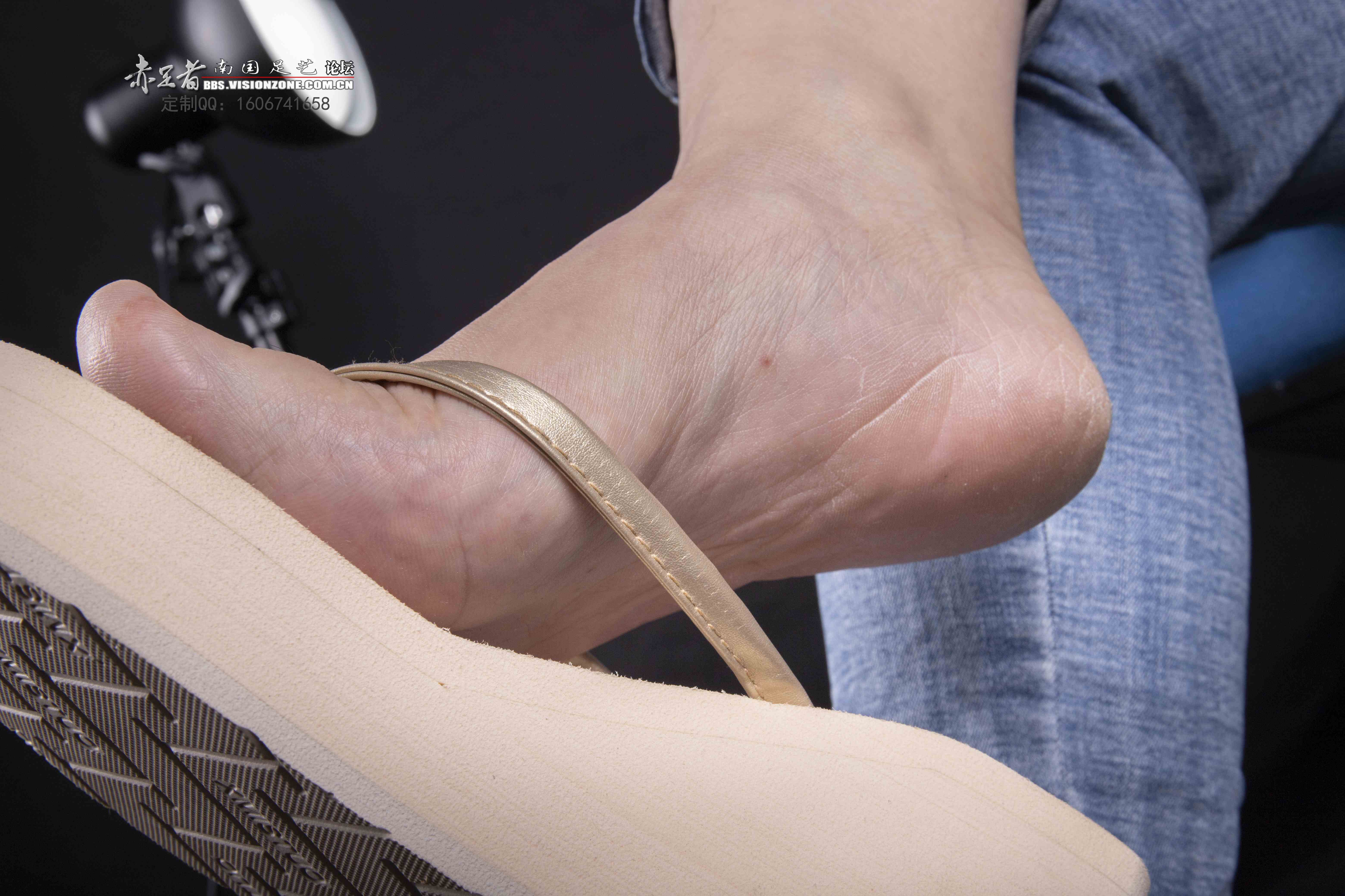 China Beauty Legs and feet 1572