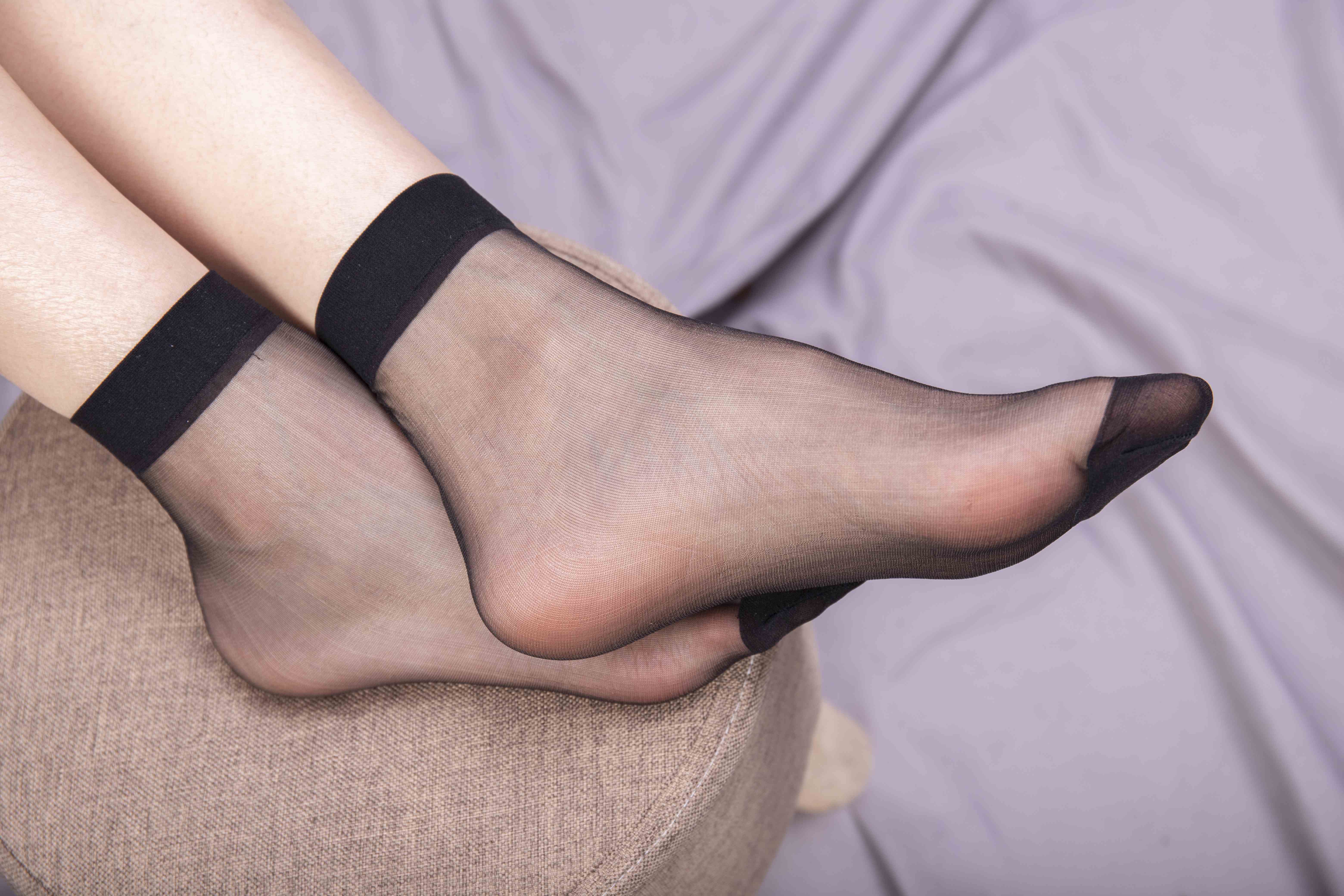 China Beauty Legs and feet 1574