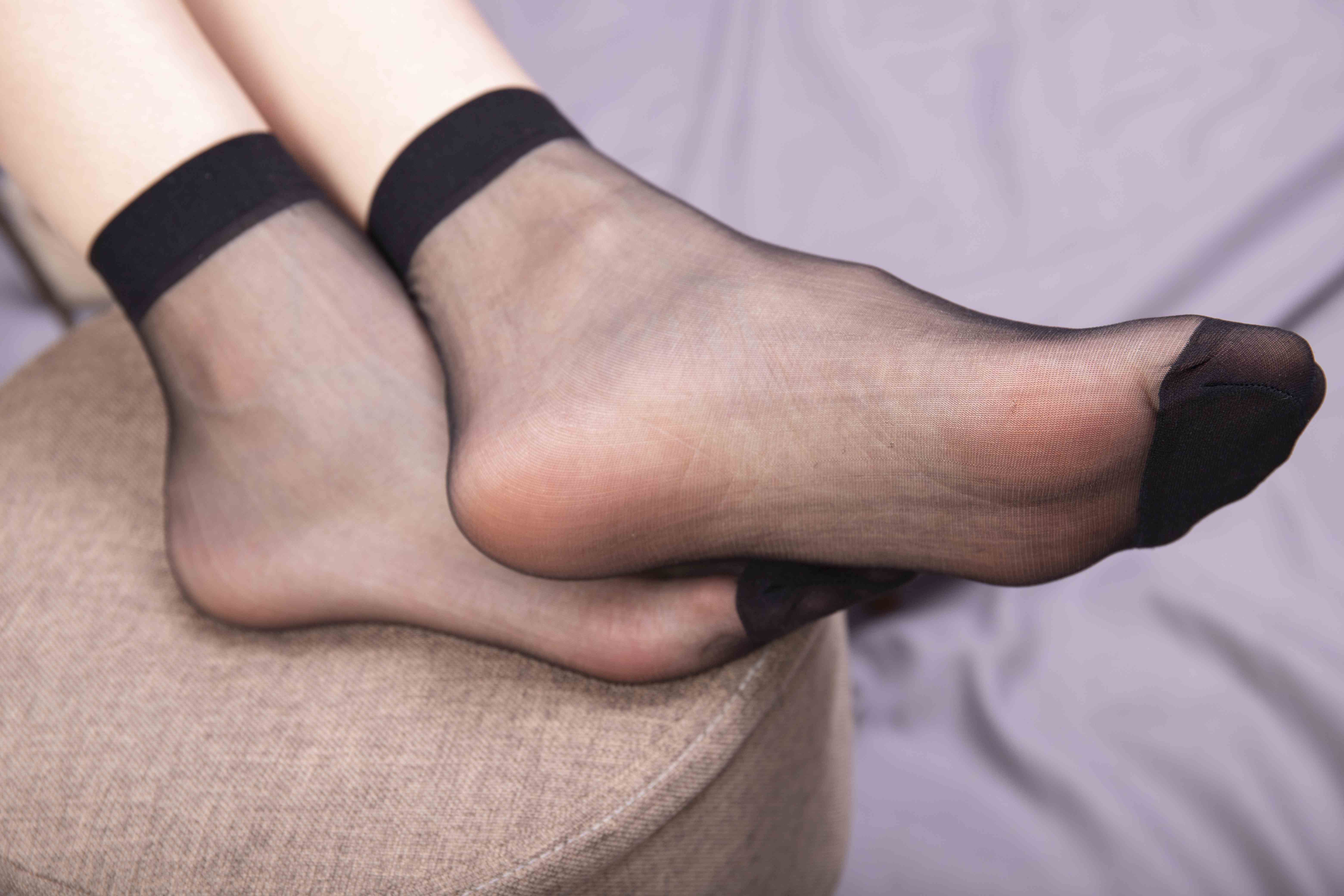 China Beauty Legs and feet 1574