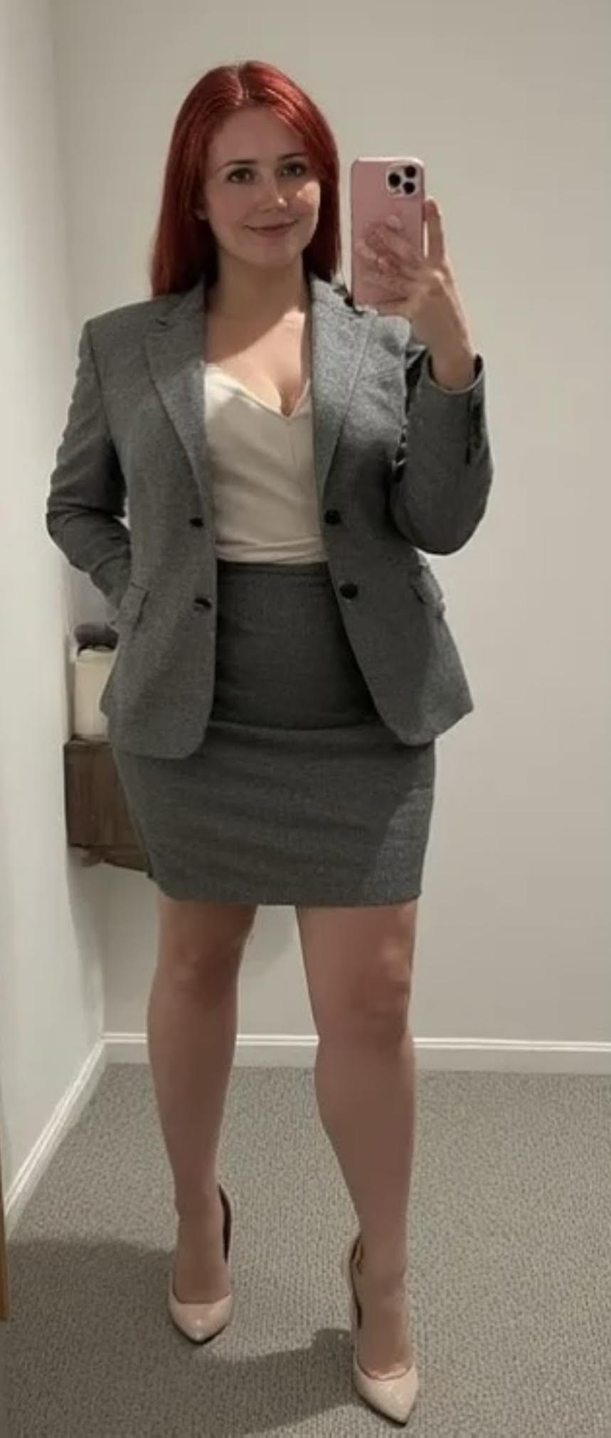 Emma - a Slutty Business Executive