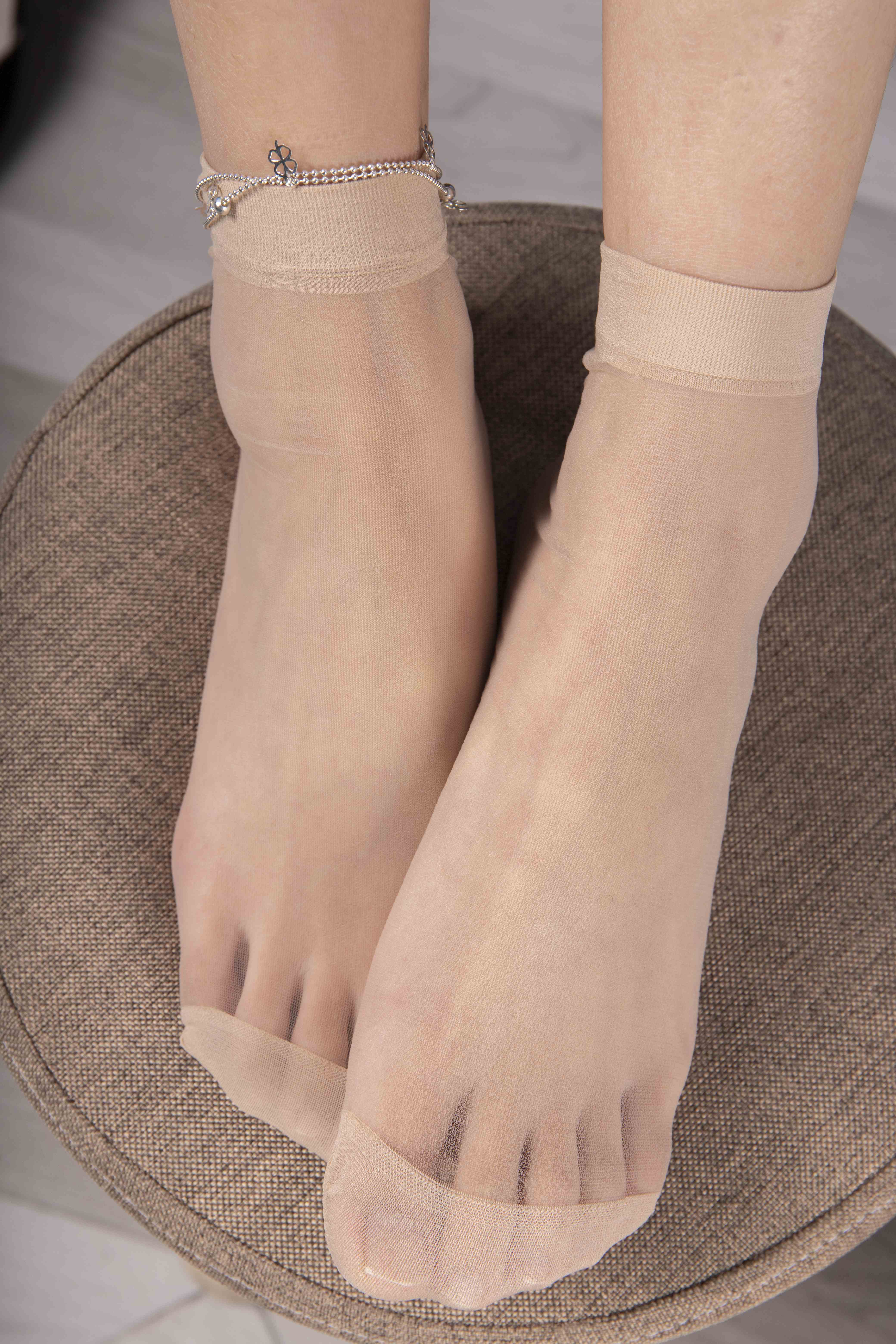 China Beauty Legs and feet 1576