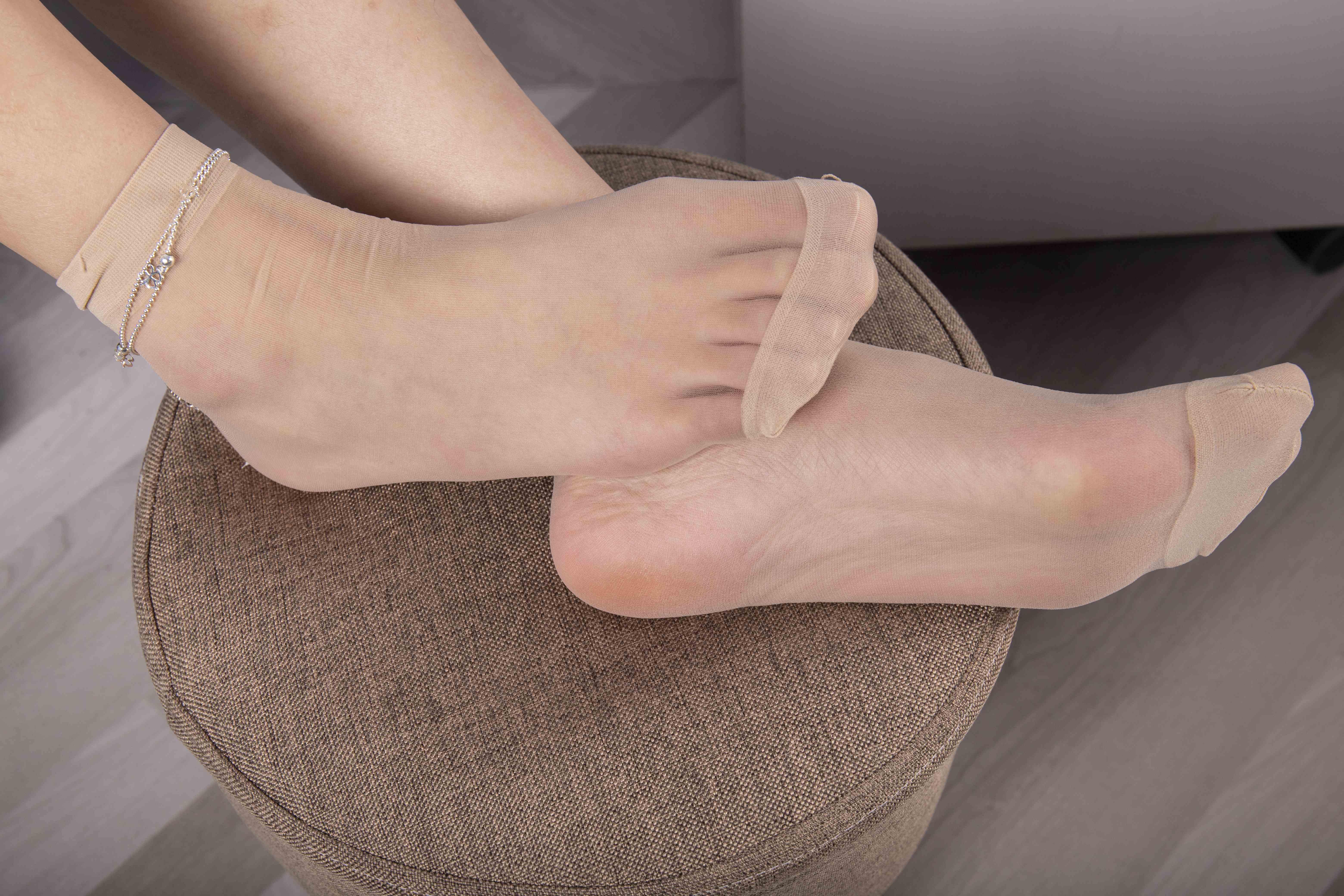 China Beauty Legs and feet 1576