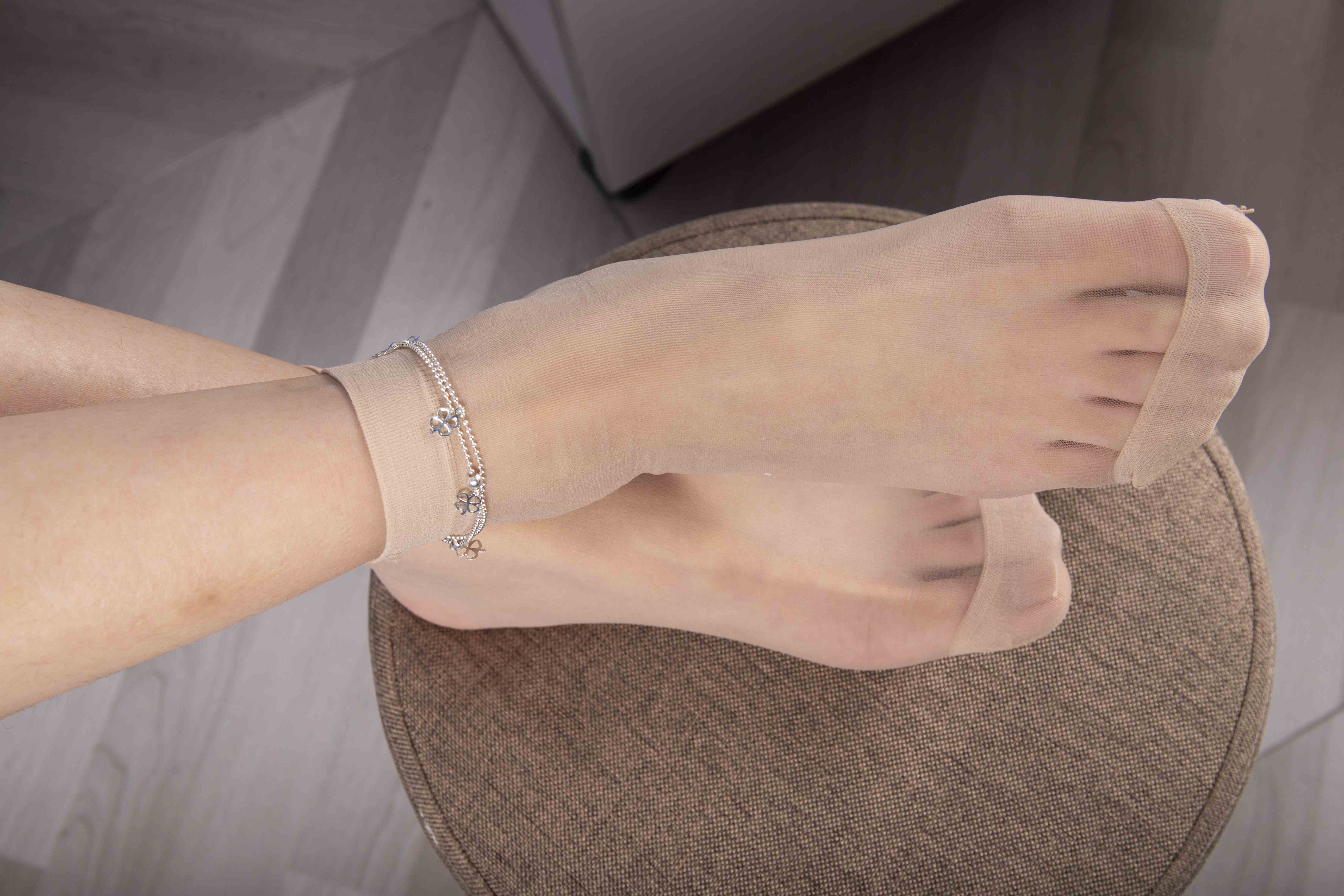 China Beauty Legs and feet 1576