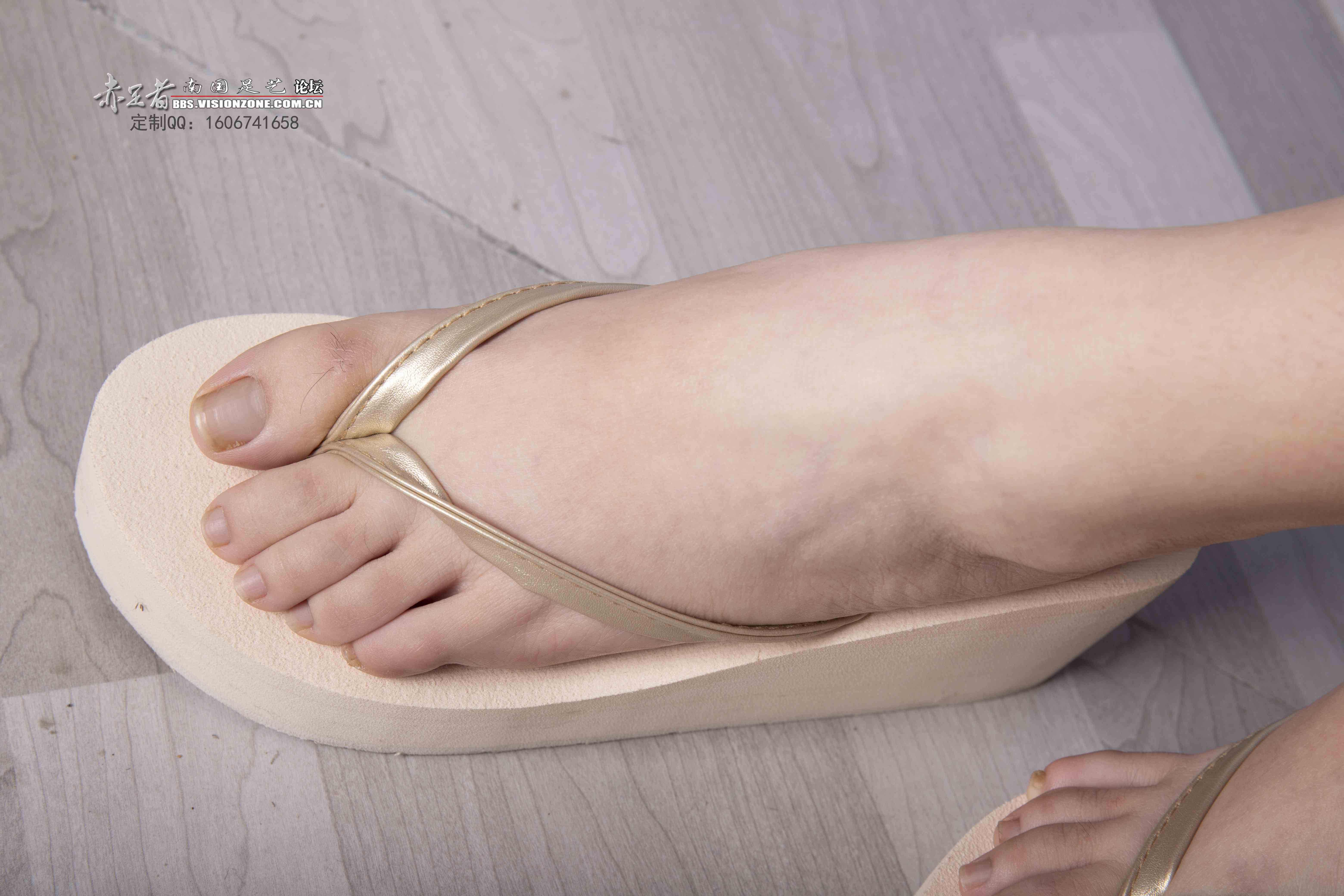 China Beauty Legs and feet 1578