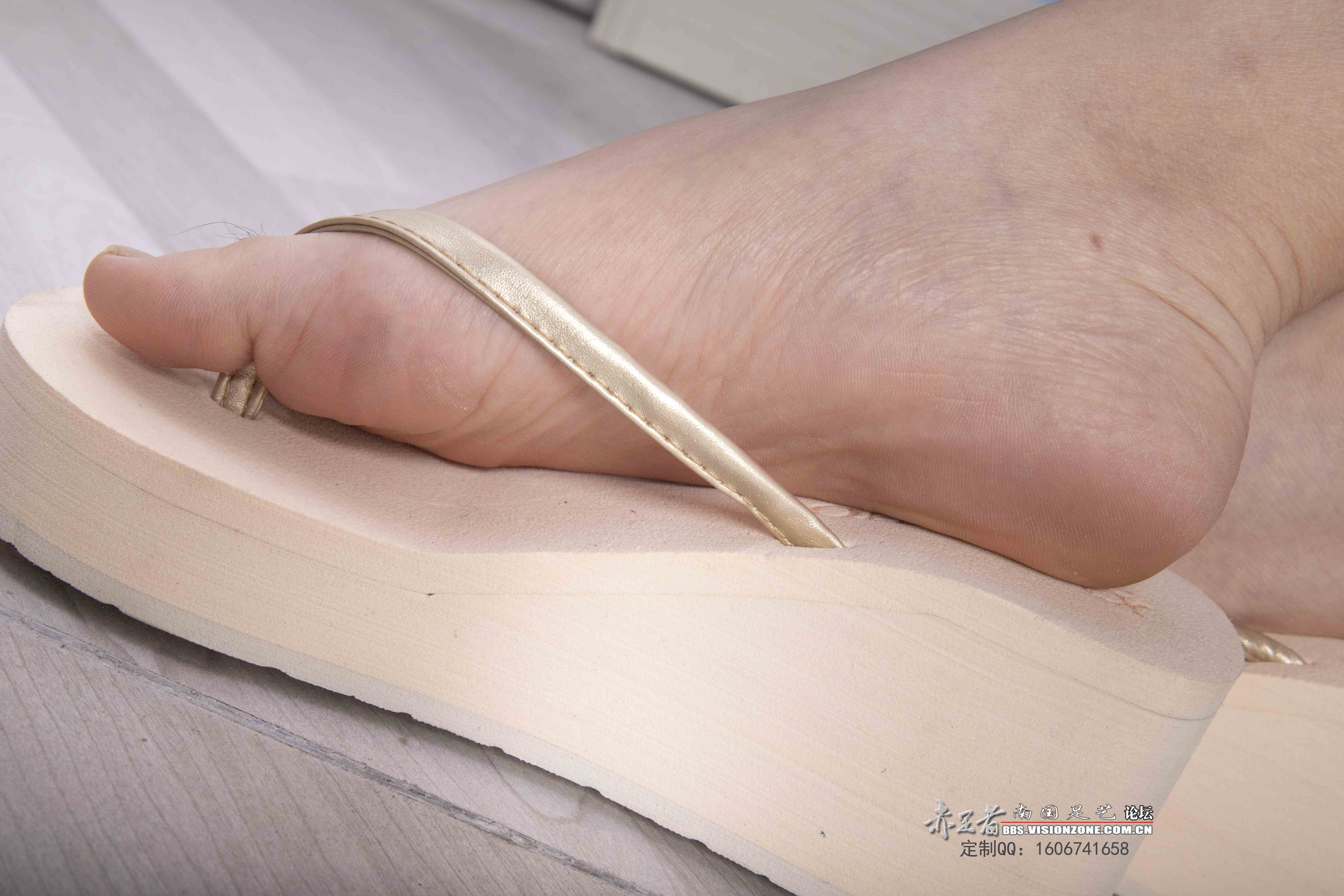 China Beauty Legs and feet 1578