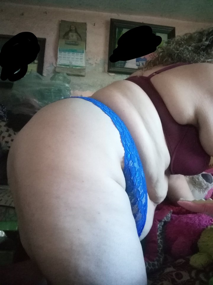 Una Milf gordita pero caliente