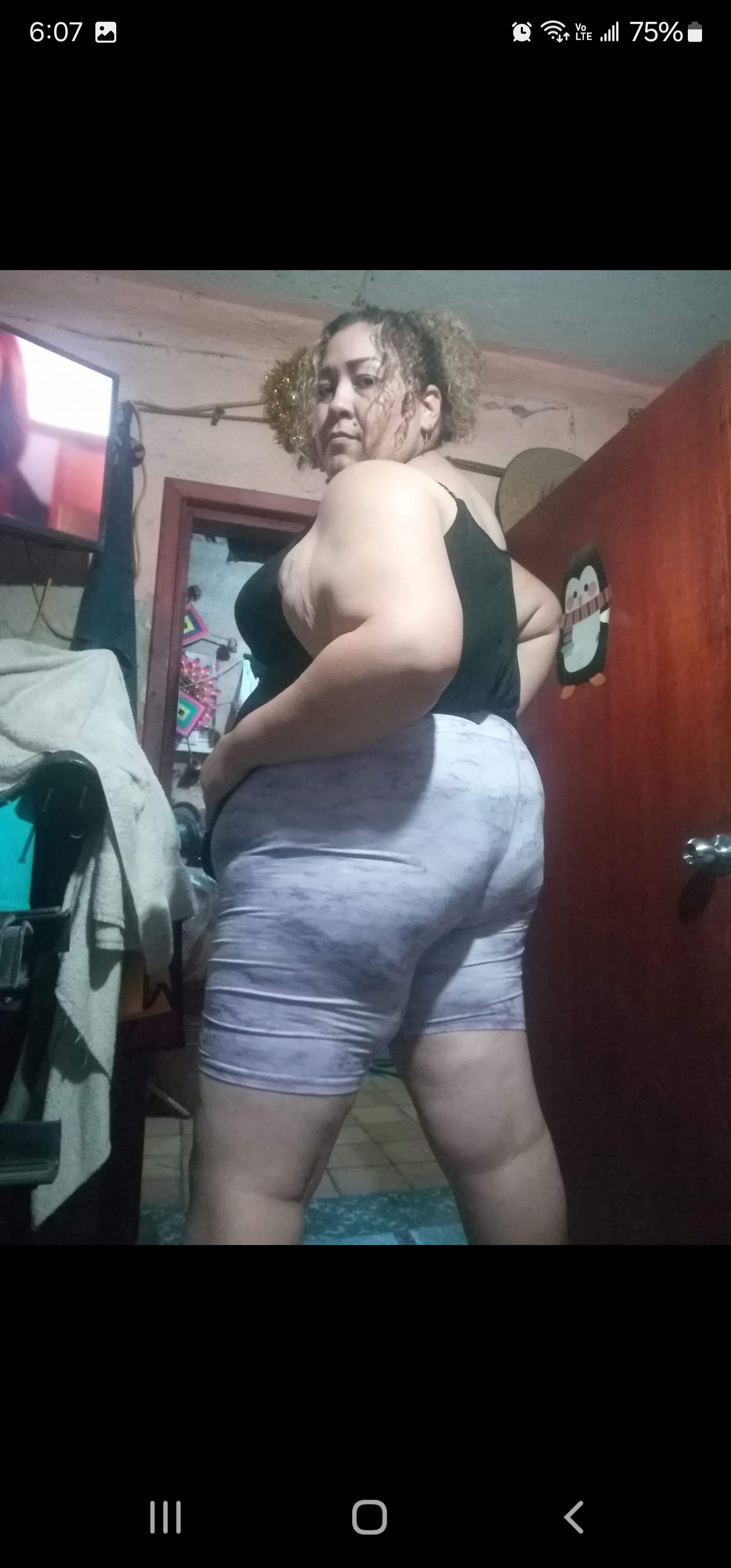 Una Milf gordita pero caliente