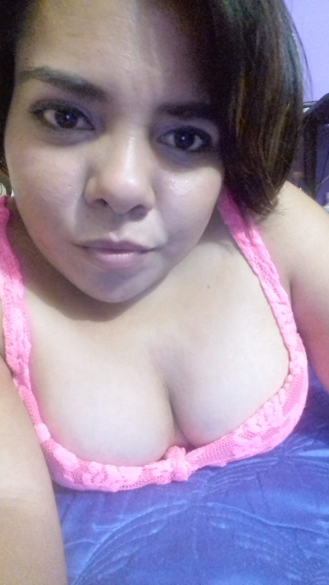 tetas de enana Almitha