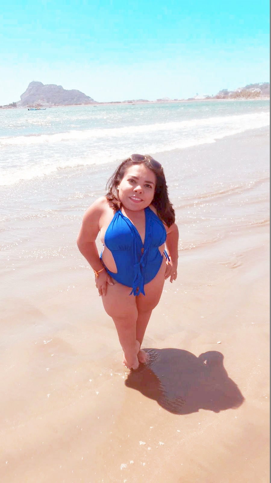 tetas de enana Almitha