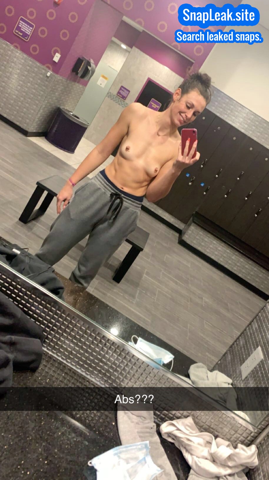 Beutiful Brunete Get Her Photos Leaked