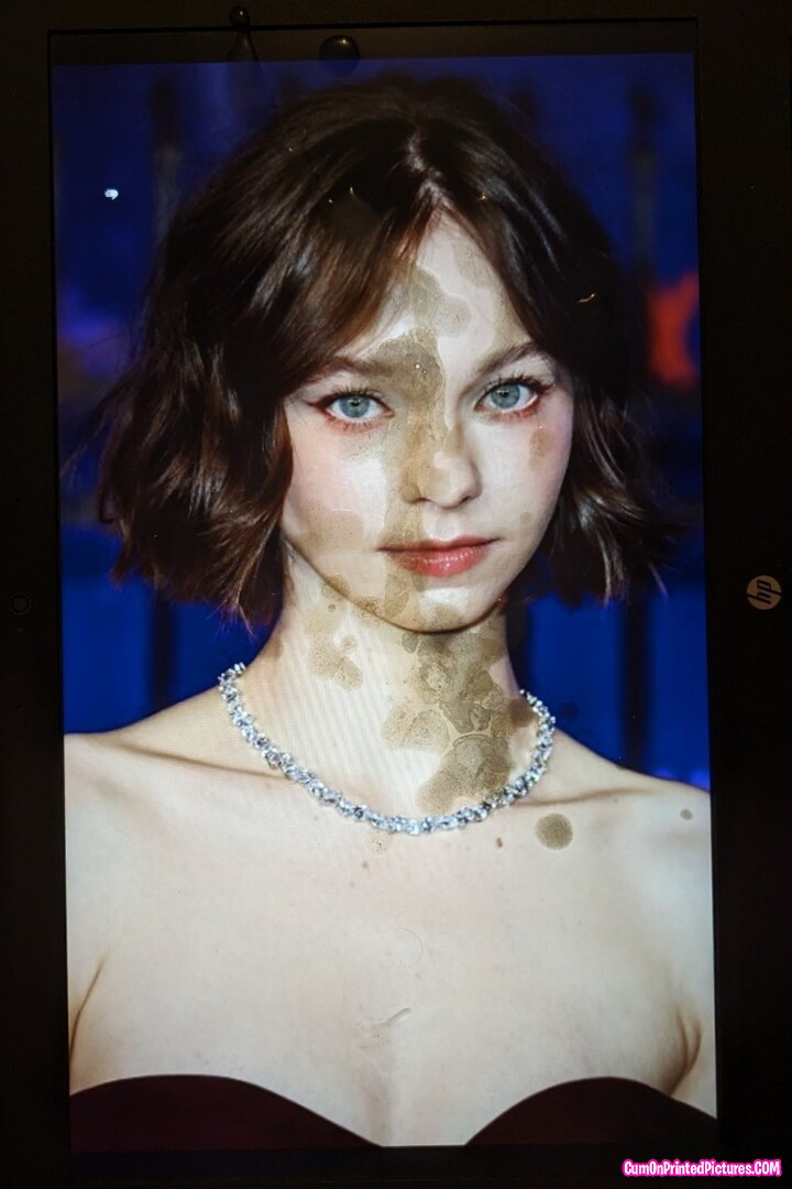 Emma Meyers cumtribute