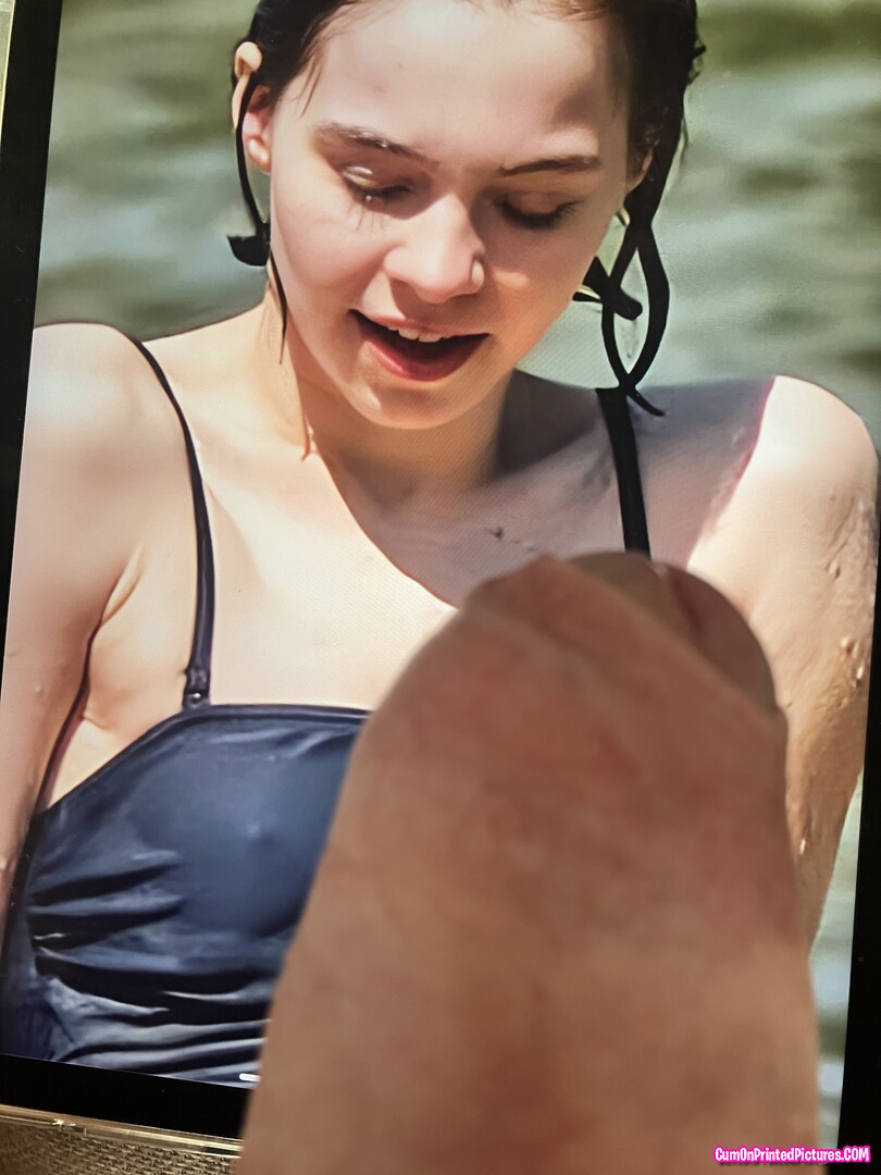 Emma Meyers cumtribute