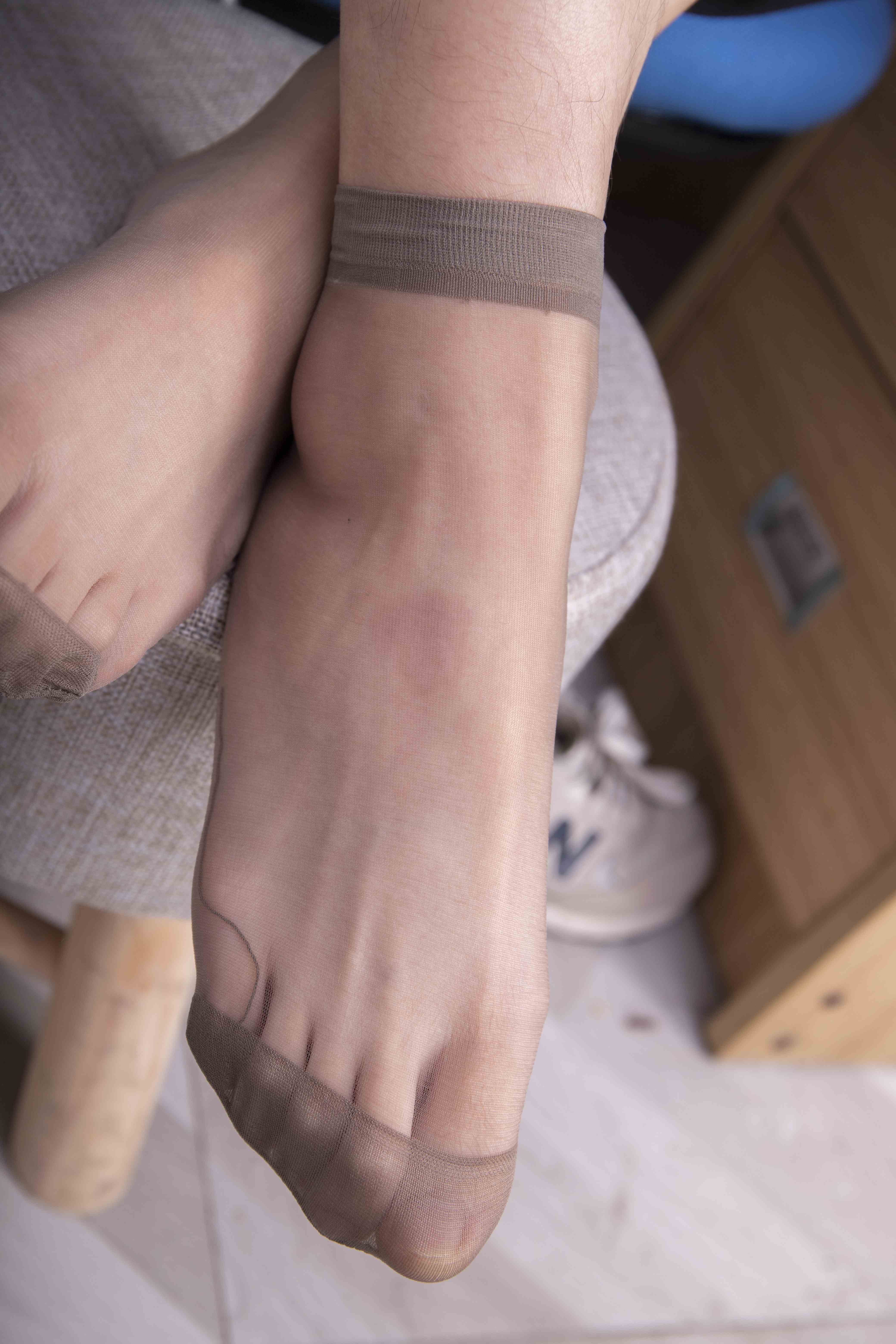 China Beauty Legs and feet 1586