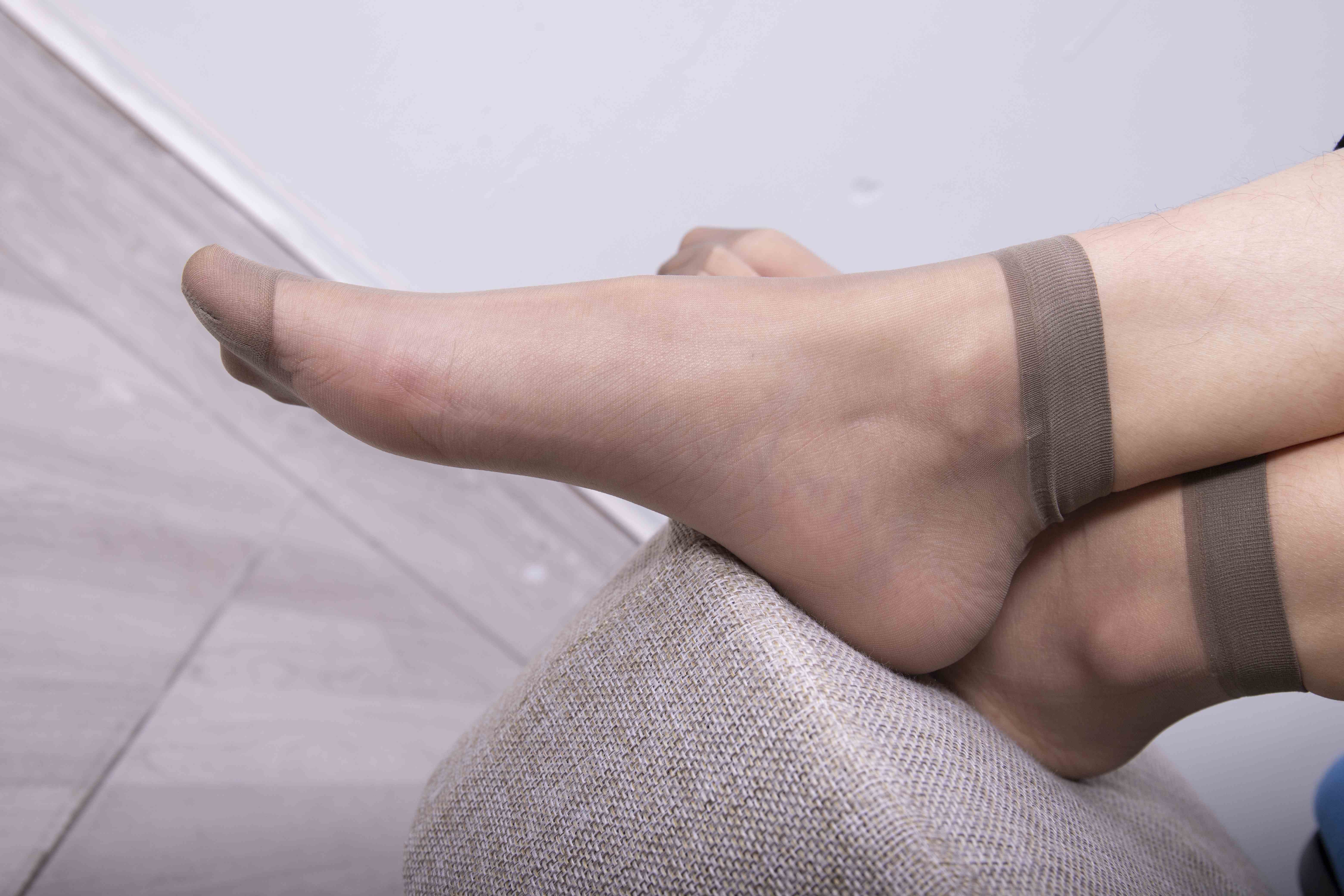 China Beauty Legs and feet 1586