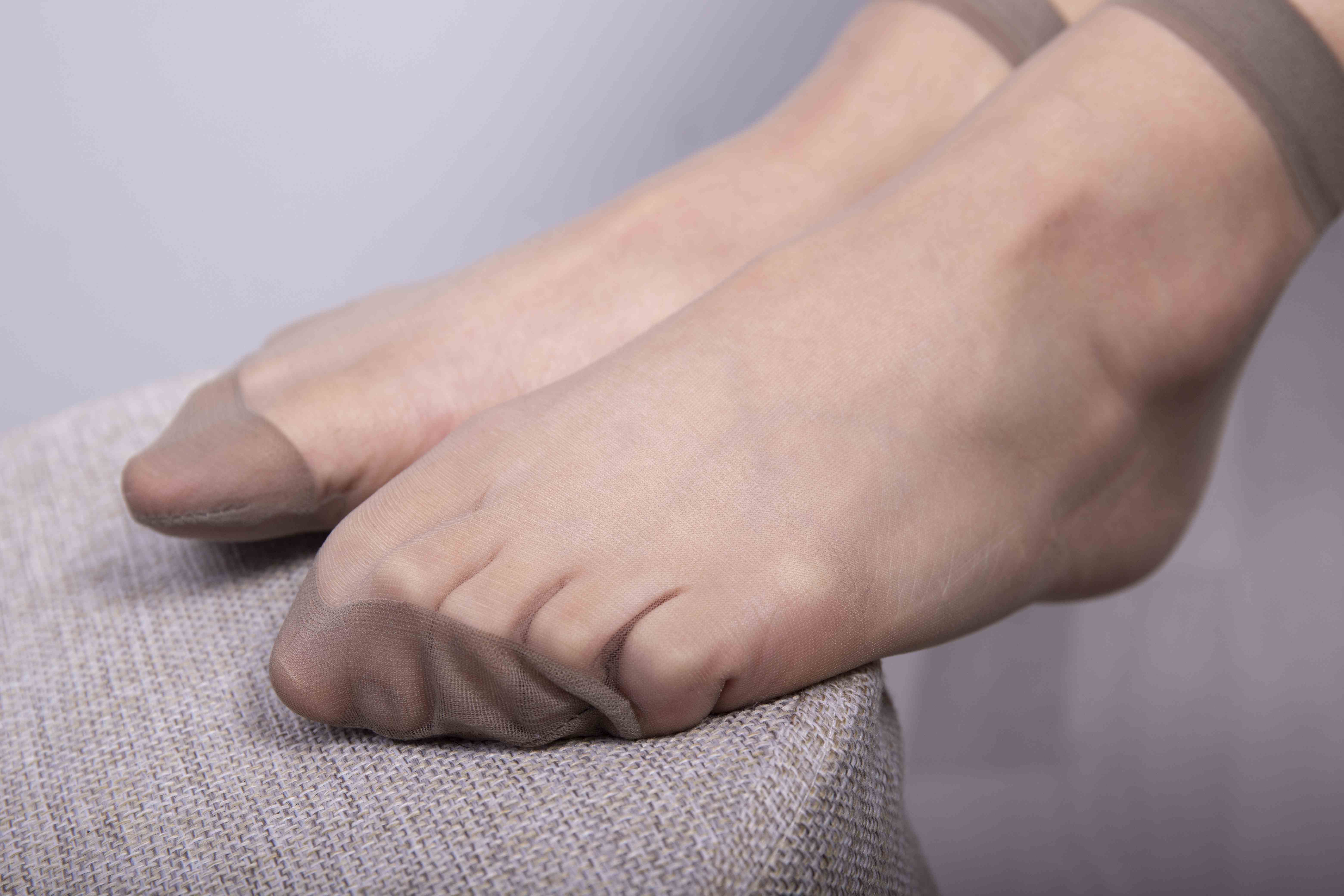 China Beauty Legs and feet 1586