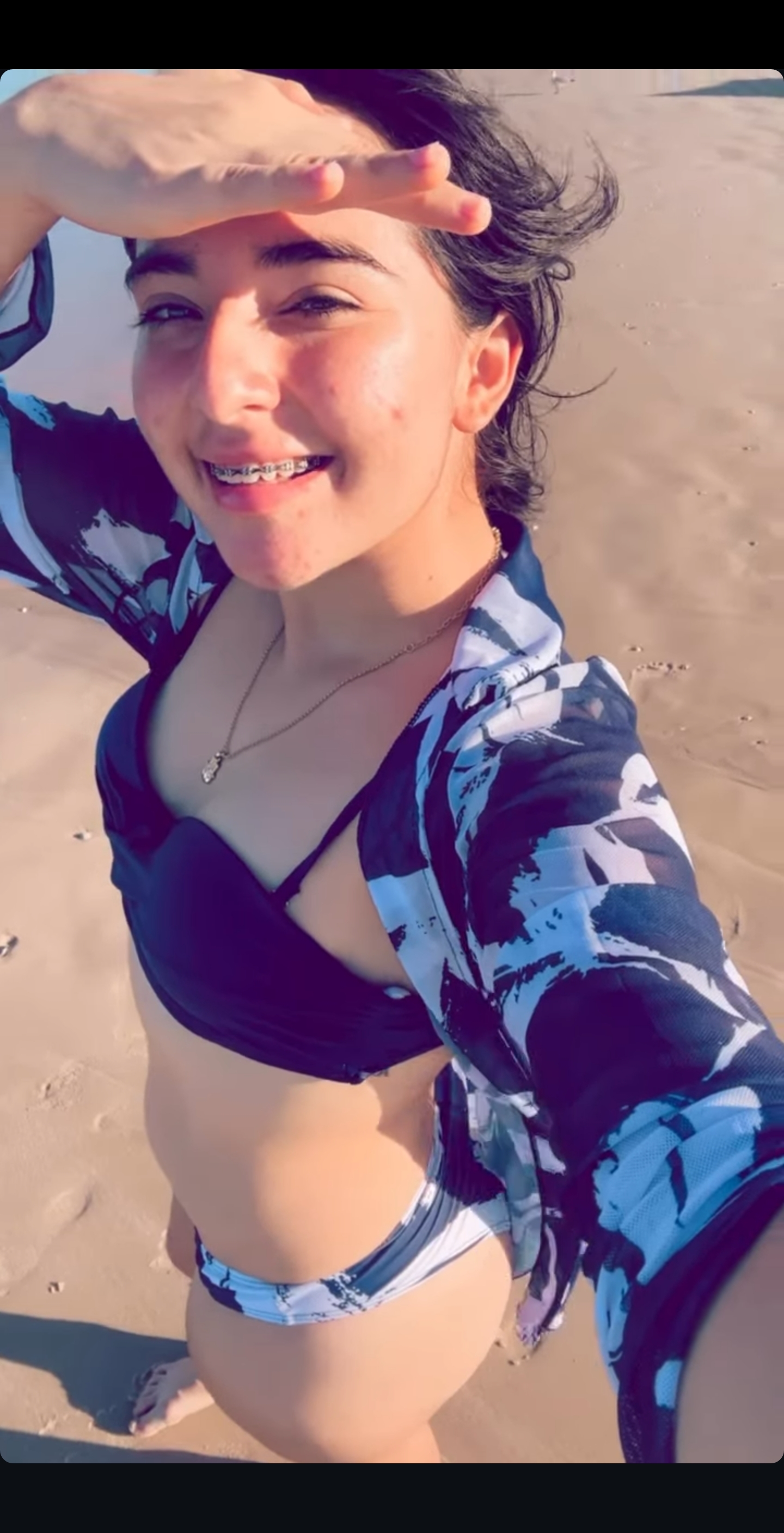 Presumiendo a su putita del OnlyFans