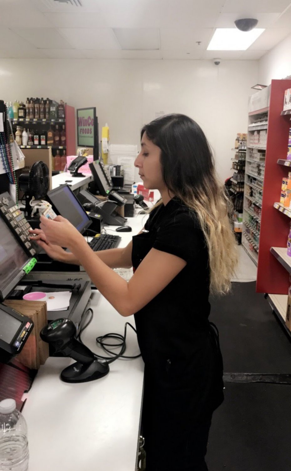 WebSlut ELana LOVES Sucking Cock