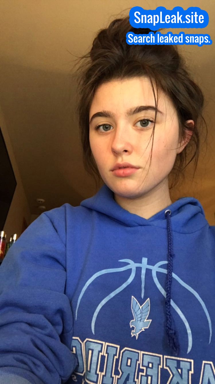 Sexy college slut fucks her best friend