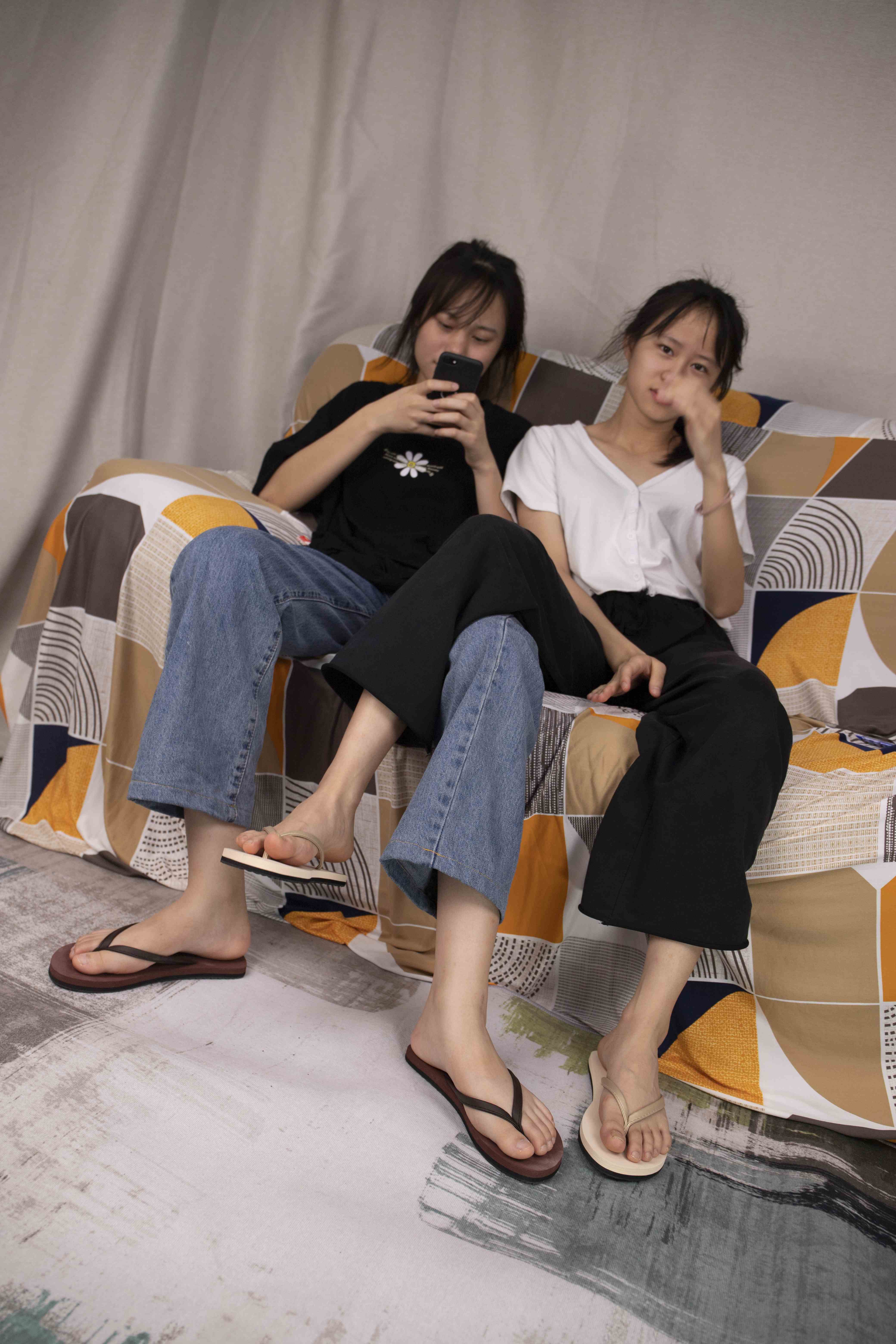 China Beauty Legs and feet 1600