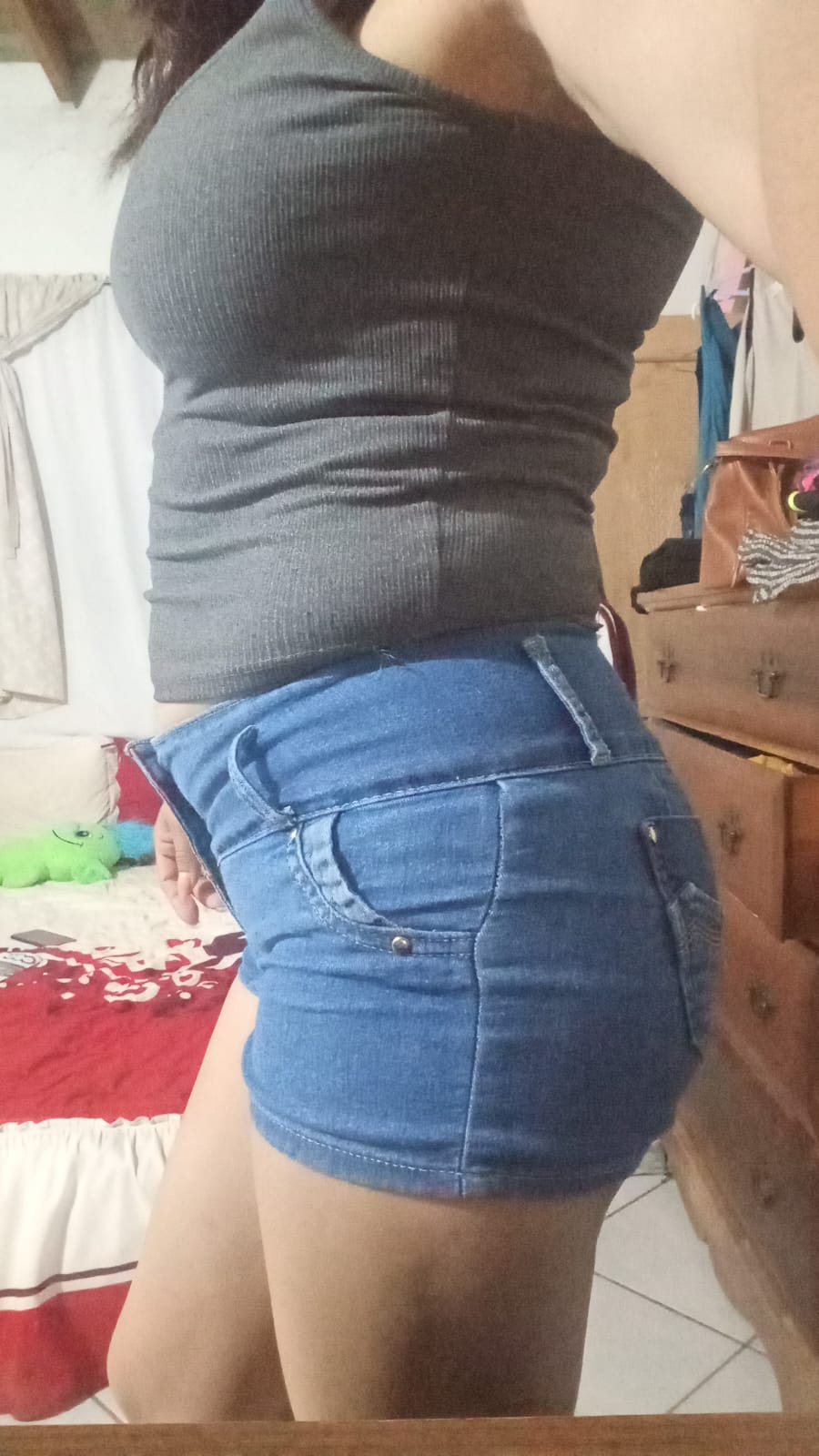 Susanita Ortiz nalgona y cachonda