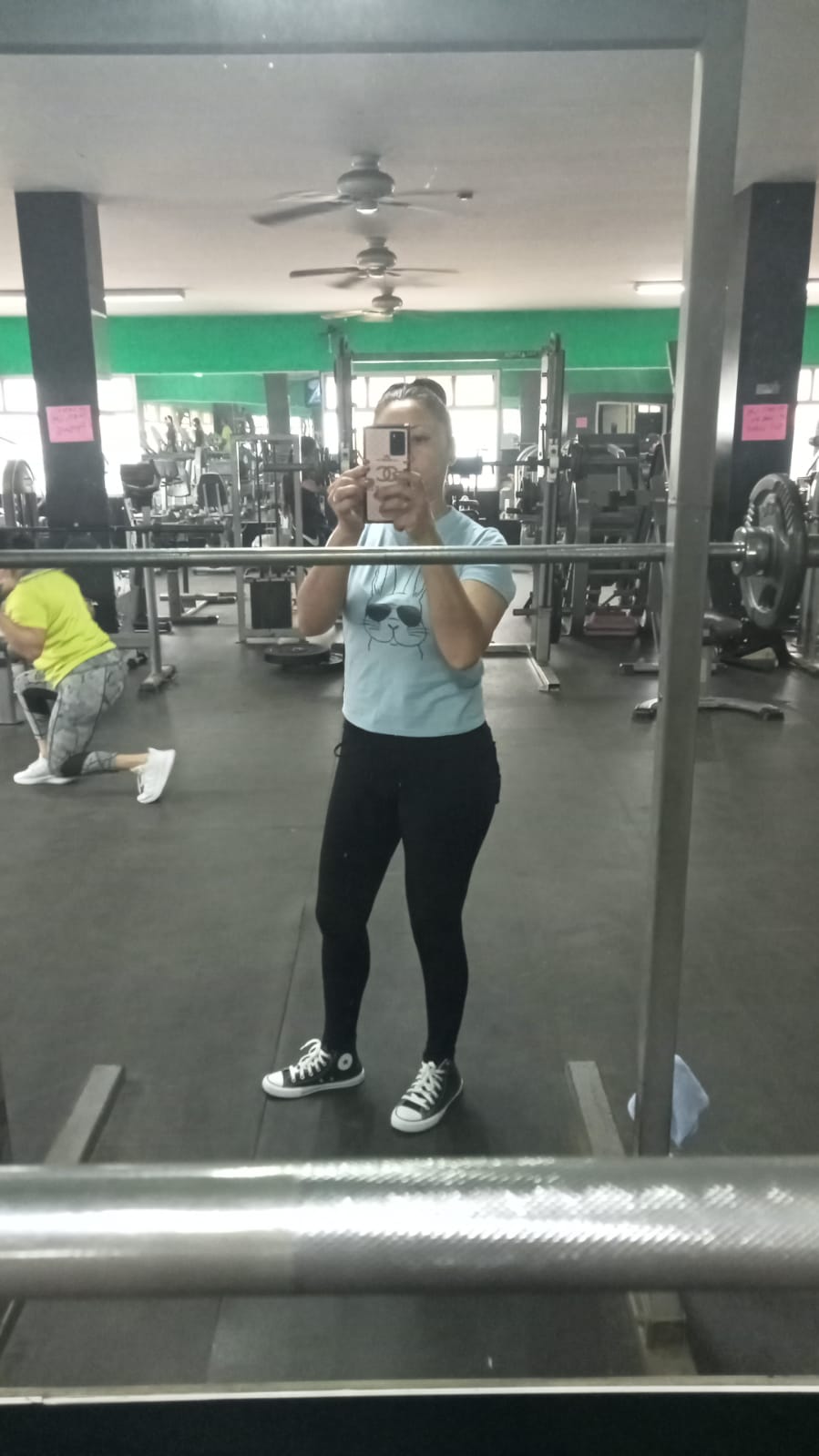 Susanita Ortiz nalgona y cachonda