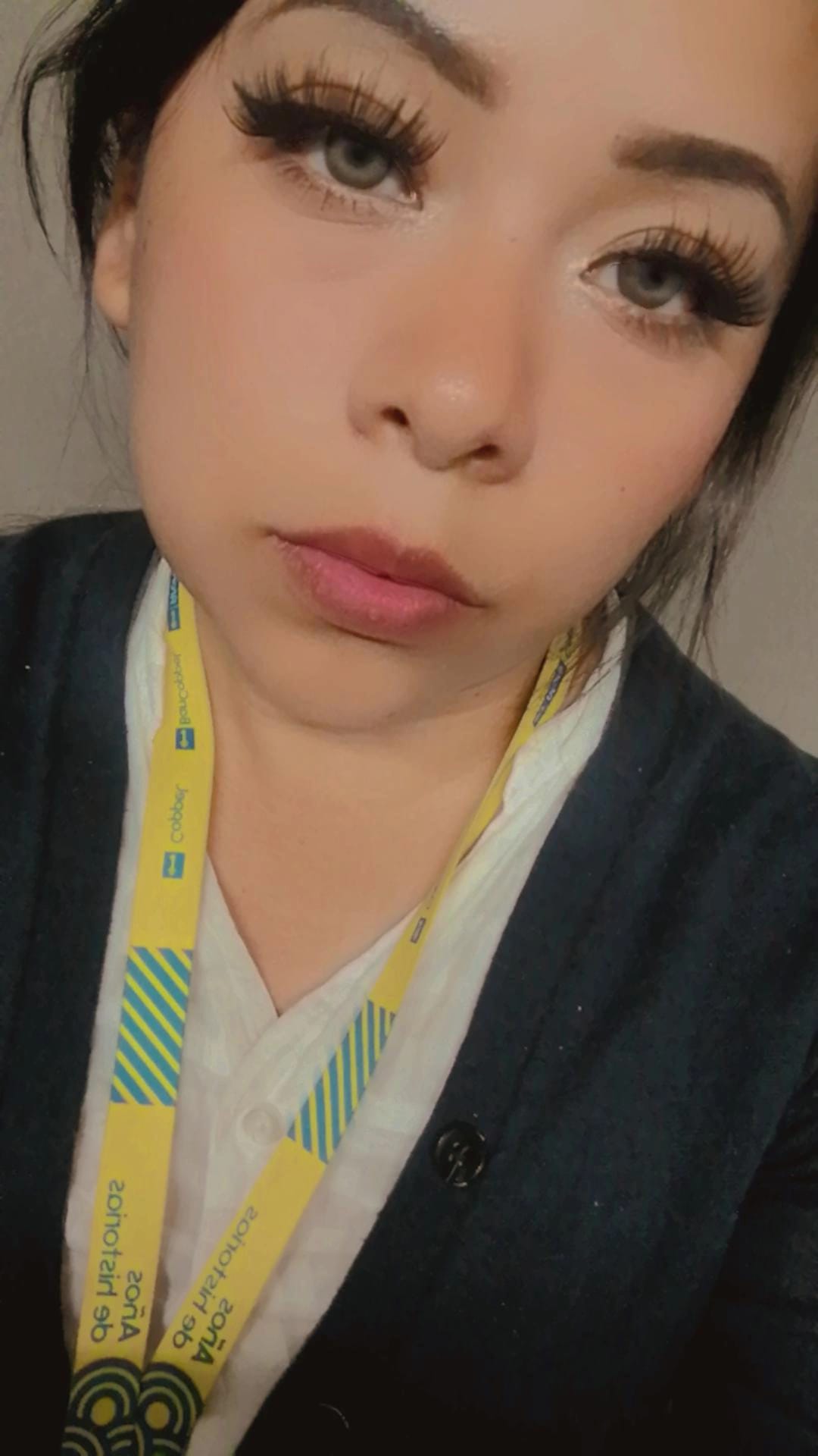 Beth Flores Pack +52 1 56 1432 3201