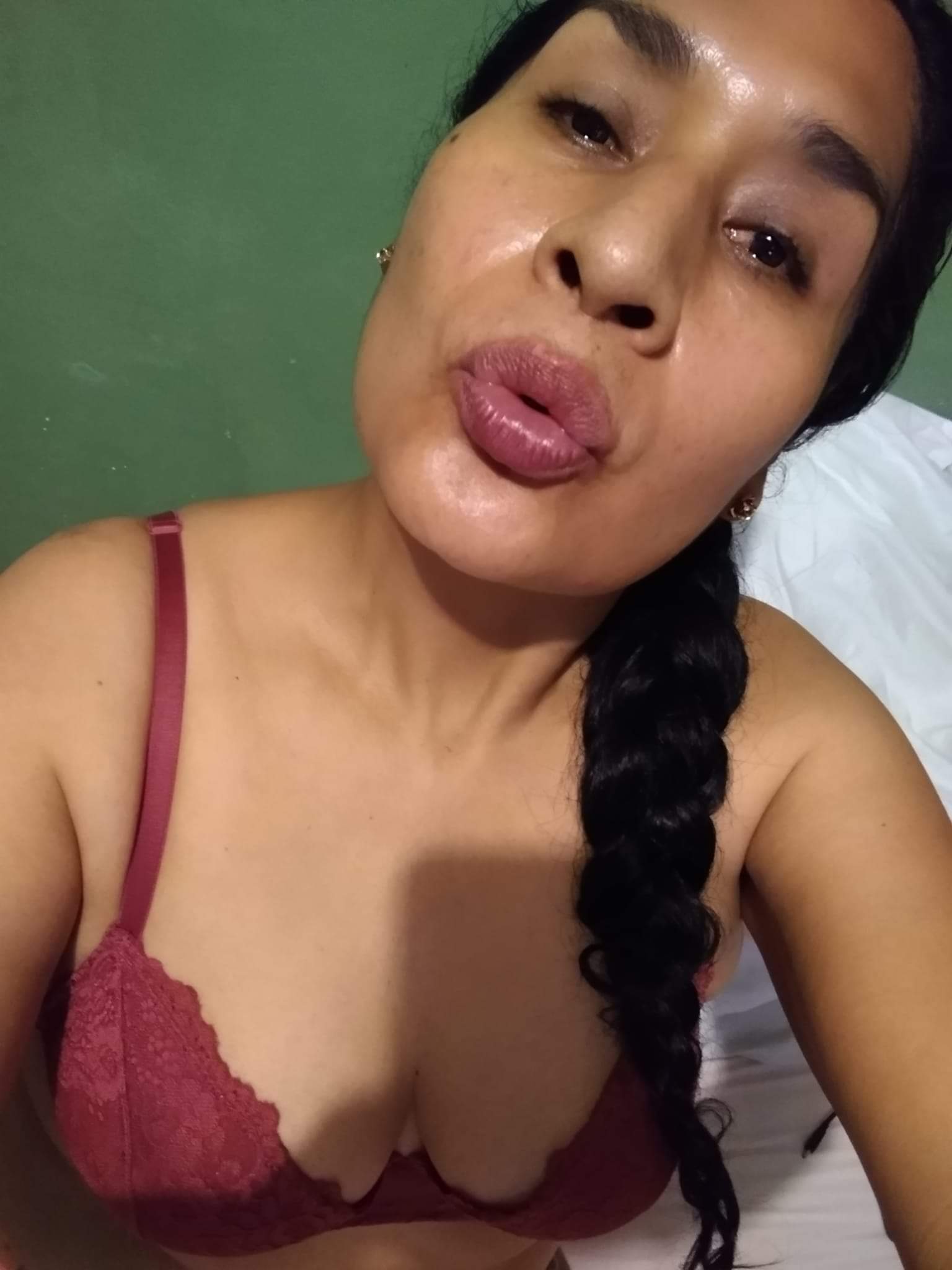 Rehtse Varu - Esther Valencia Ruiz