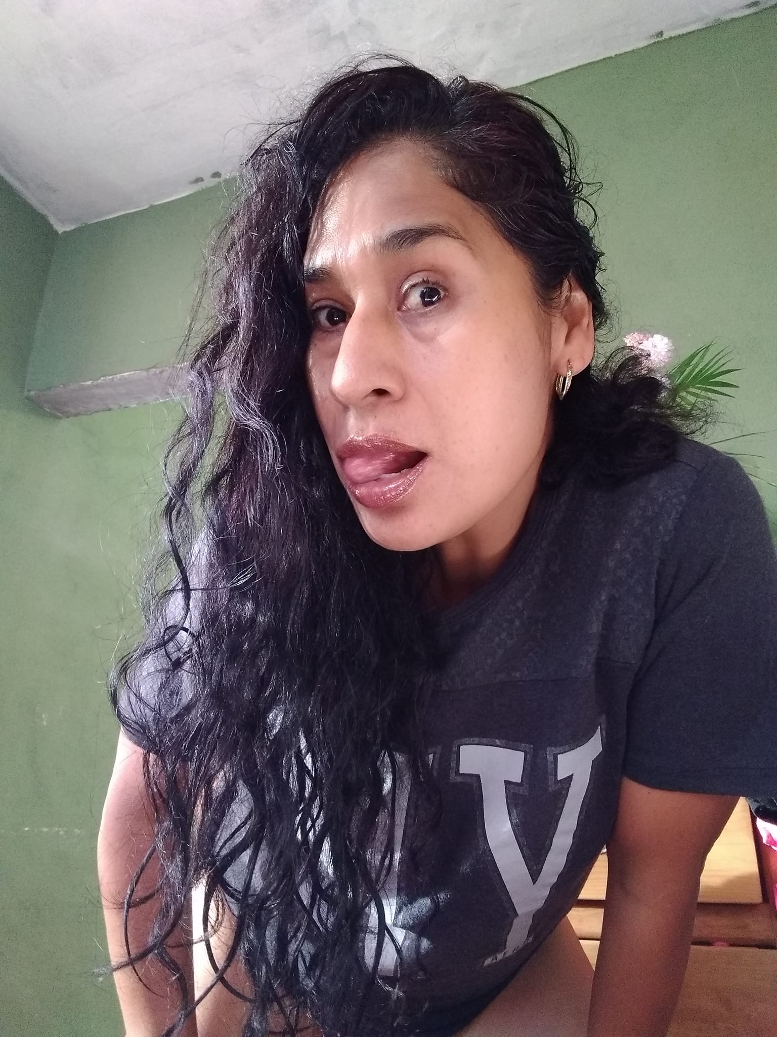 Rehtse Varu - Esther Valencia Ruiz