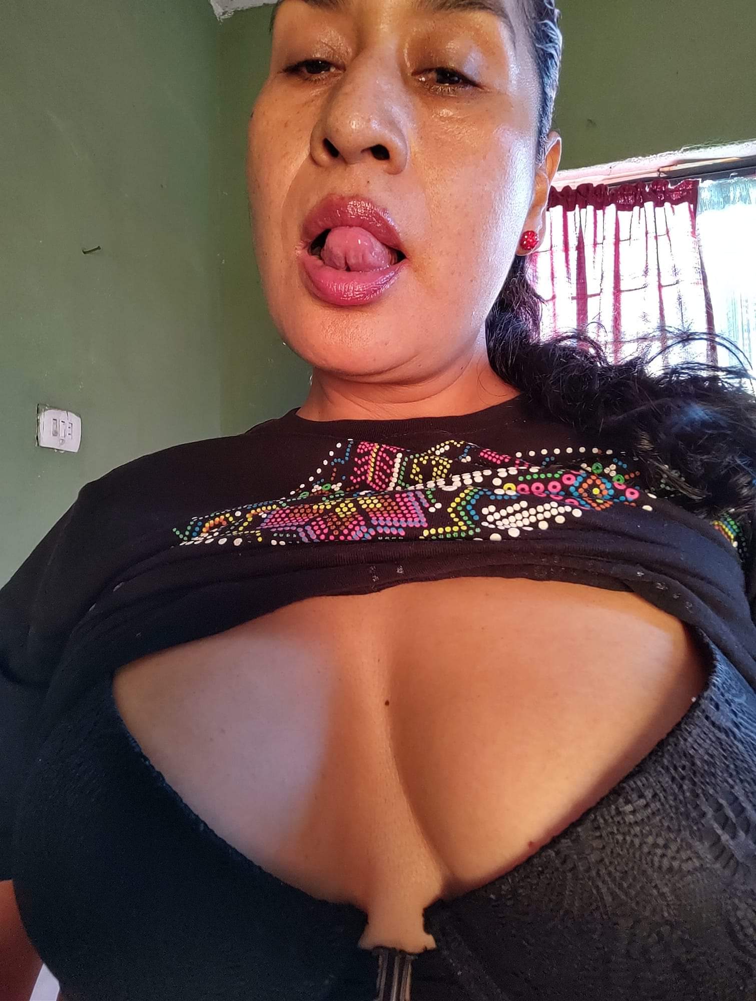 Rehtse Varu - Esther Valencia Ruiz