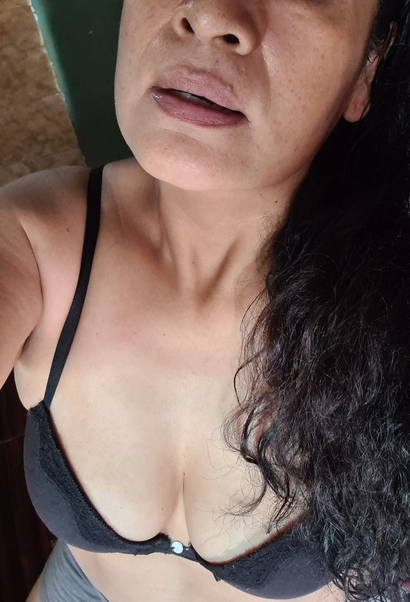 Rehtse Varu - Esther Valencia Ruiz