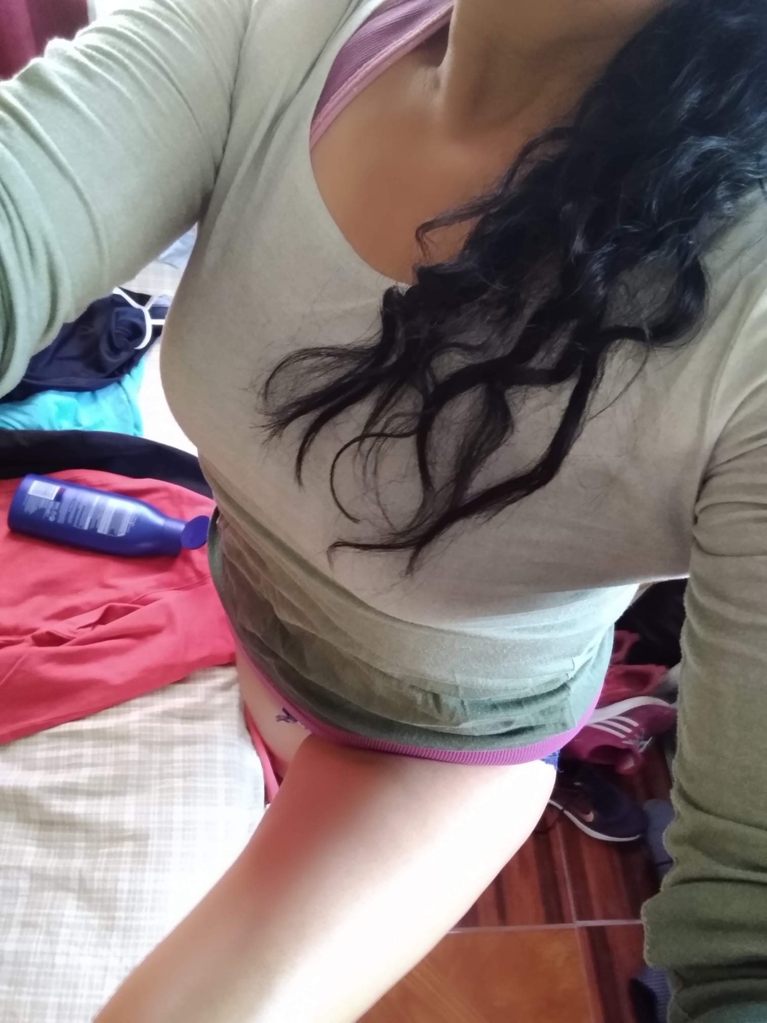 Rehtse Varu - Esther Valencia Ruiz