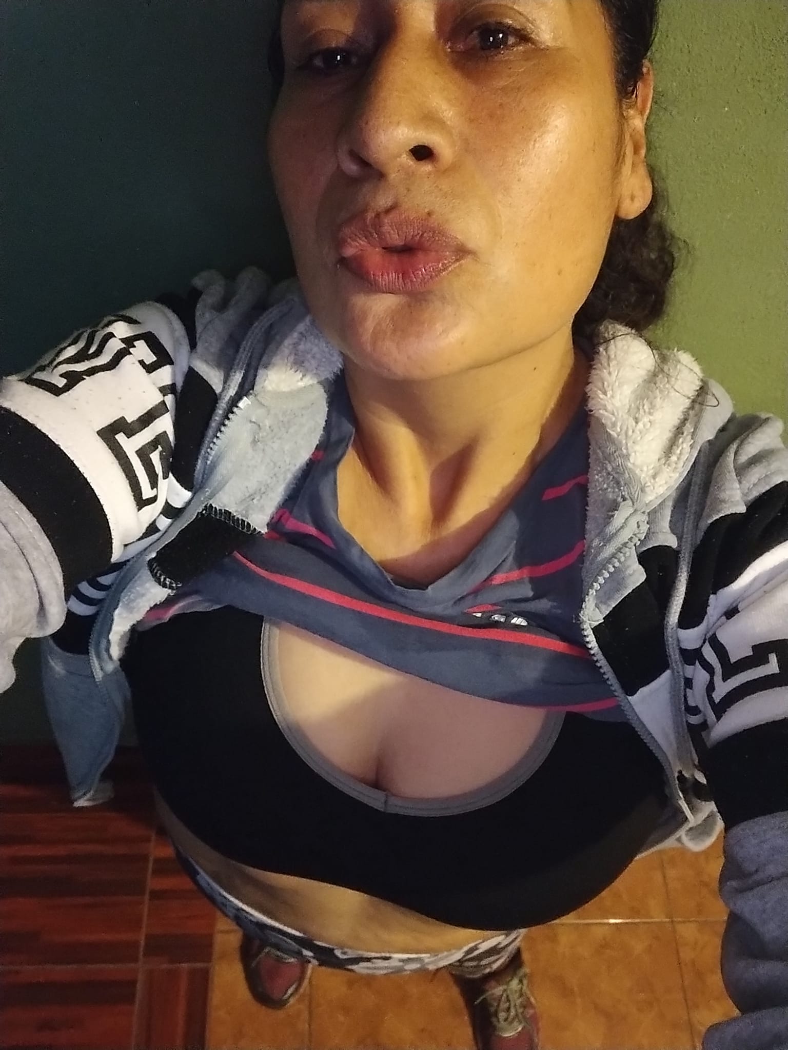 Rehtse Varu - Esther Valencia Ruiz